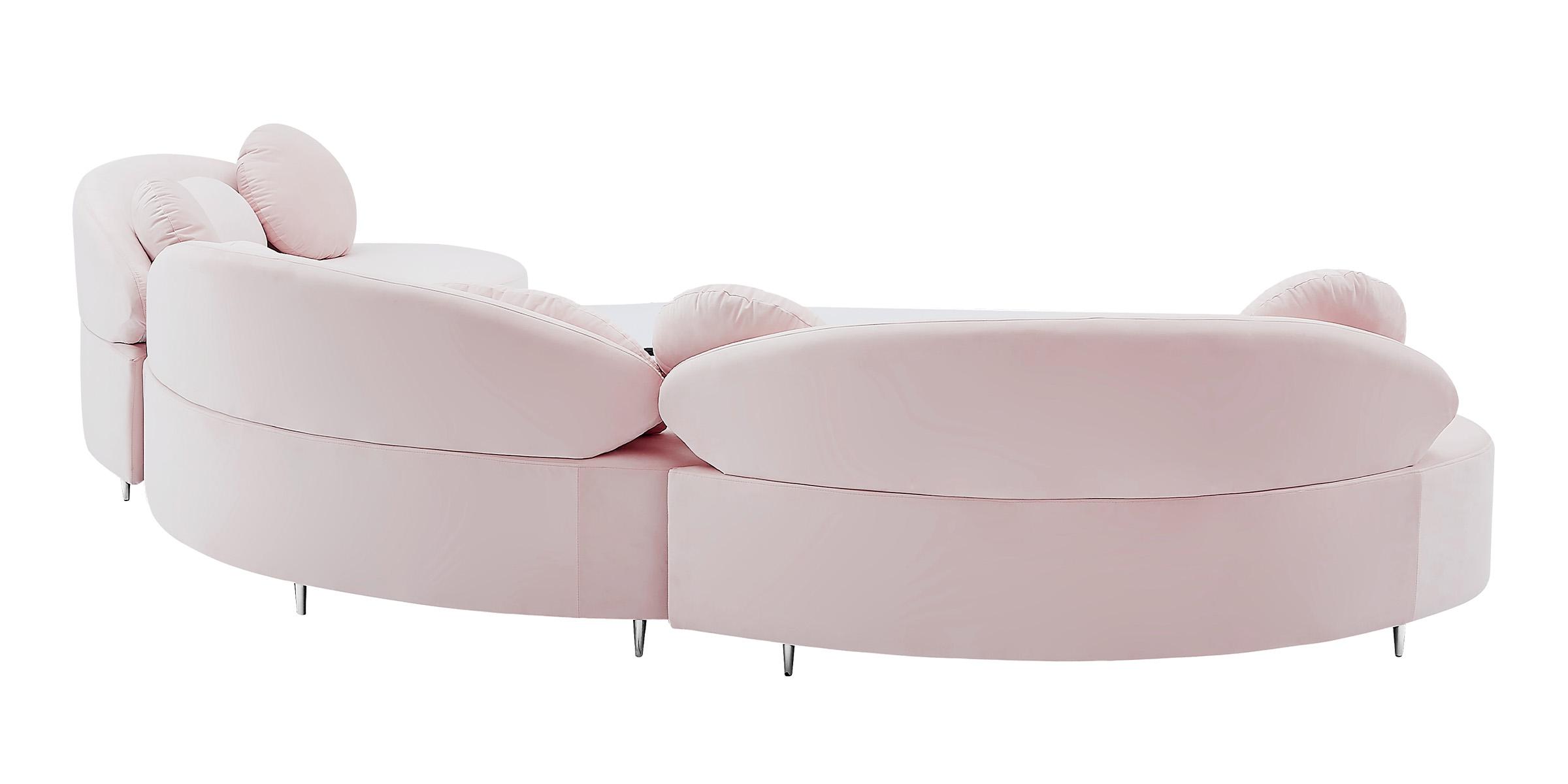 

        
Meridian Furniture Vivacious 632Pink-Sectional Sectional Sofa Pink Velvet 094308255996
