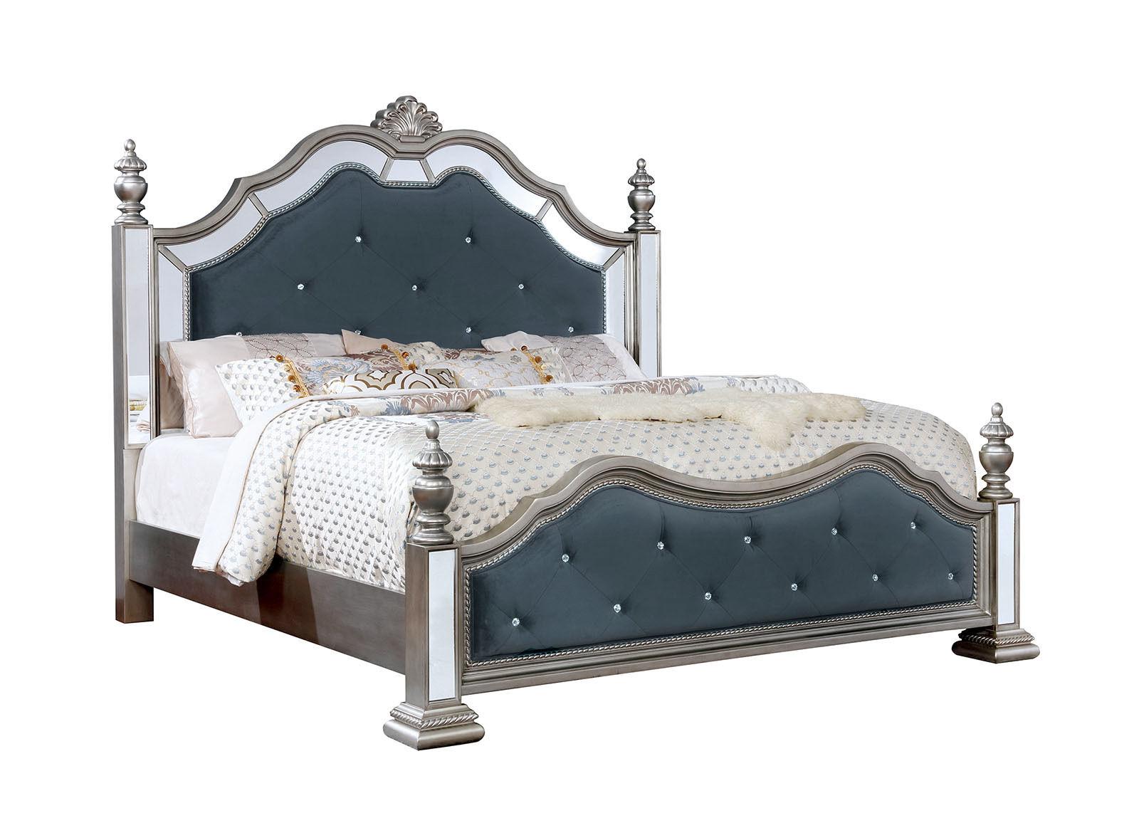 

    
Glam Silver Solid Wood King Bedroom Set 6pcs Furniture of America CM7194 Azha
