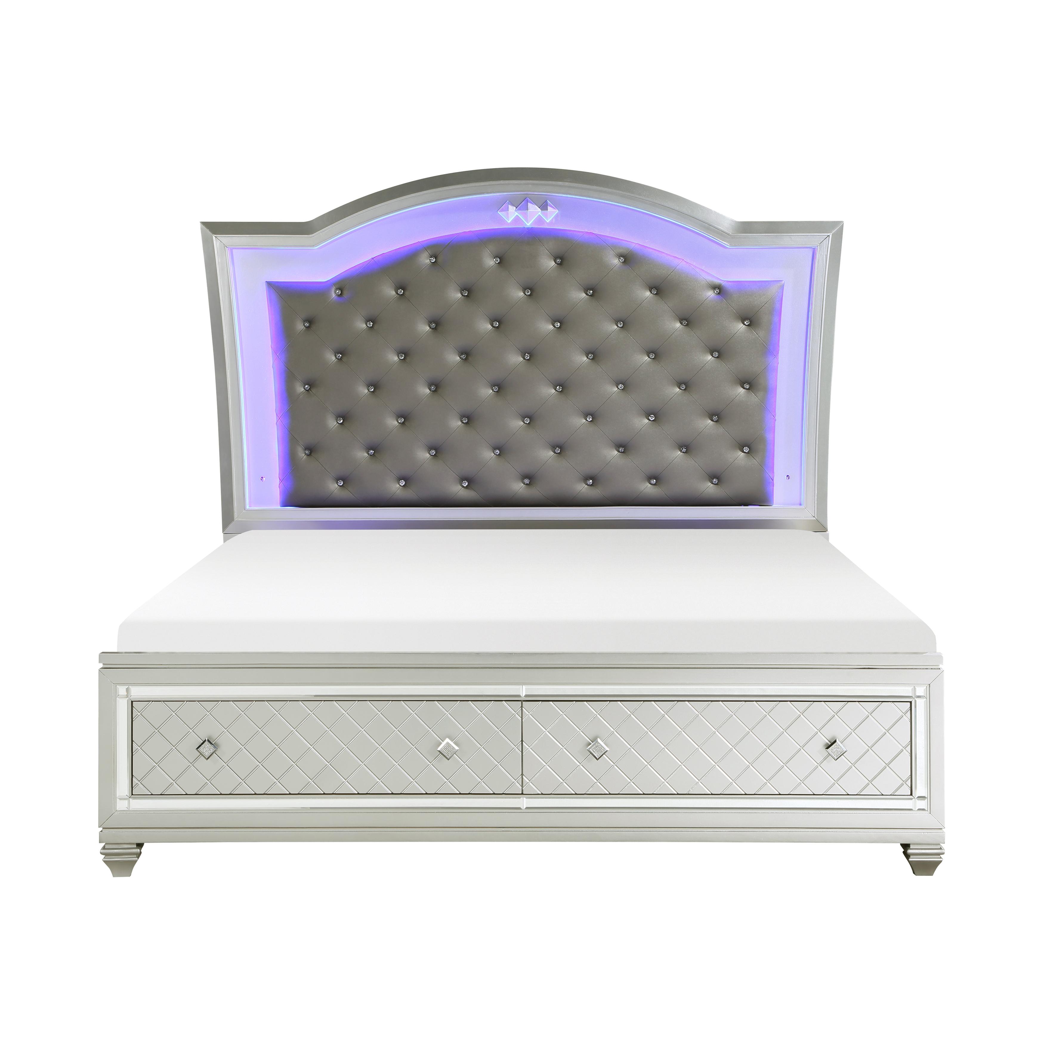 Modern Bed 1430-1* Leesa 1430-1* in Silver Faux Leather
