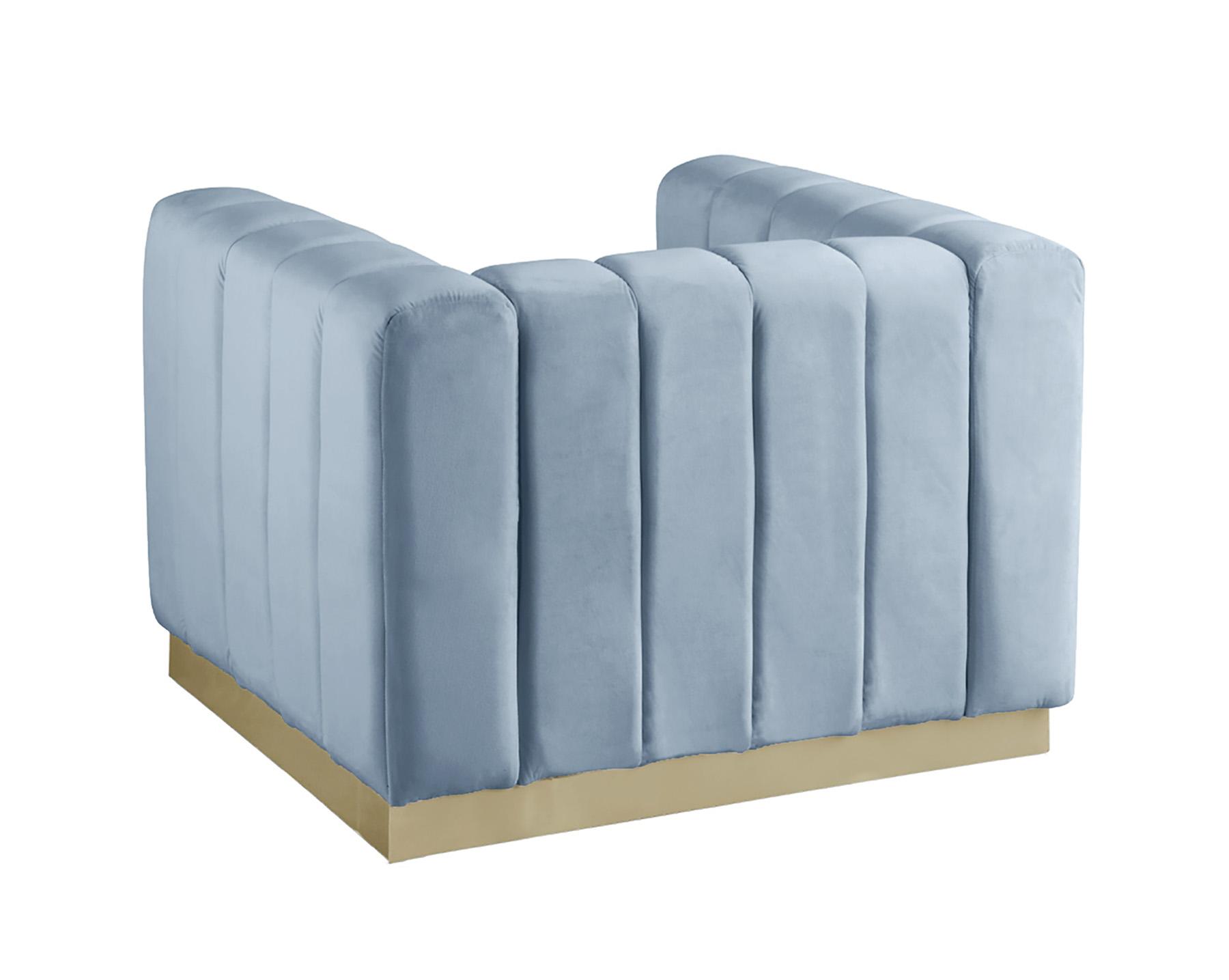 

    
Meridian Furniture MARLON 603SkyBlu-C Arm Chair Light Blue/Gold 603SkyBlu-C
