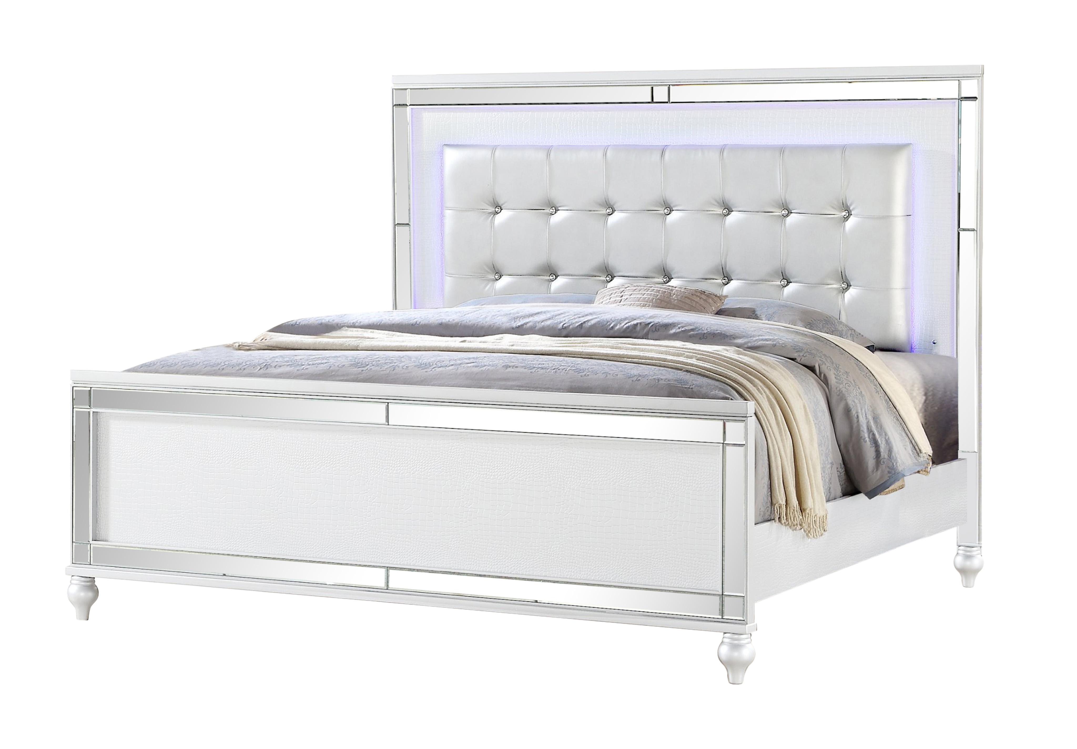 

    
Galaxy Home Furniture STERLING White Panel Bed White STERLING-WH-F
