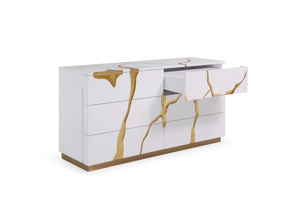 

                    
VIG Furniture Aspen Dresser and Chest Gold/Beige  Purchase 
