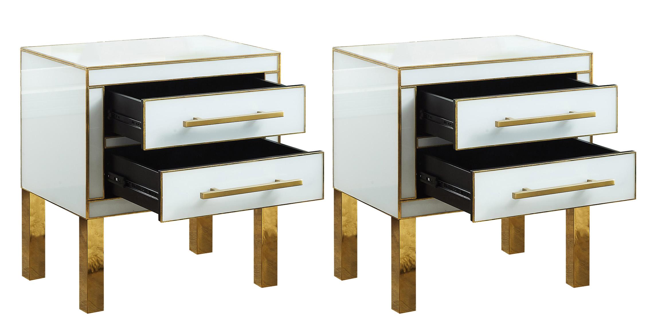 

    
Meridian Furniture GIGI 820 Nightstand Set White/Gold 820-Set-2
