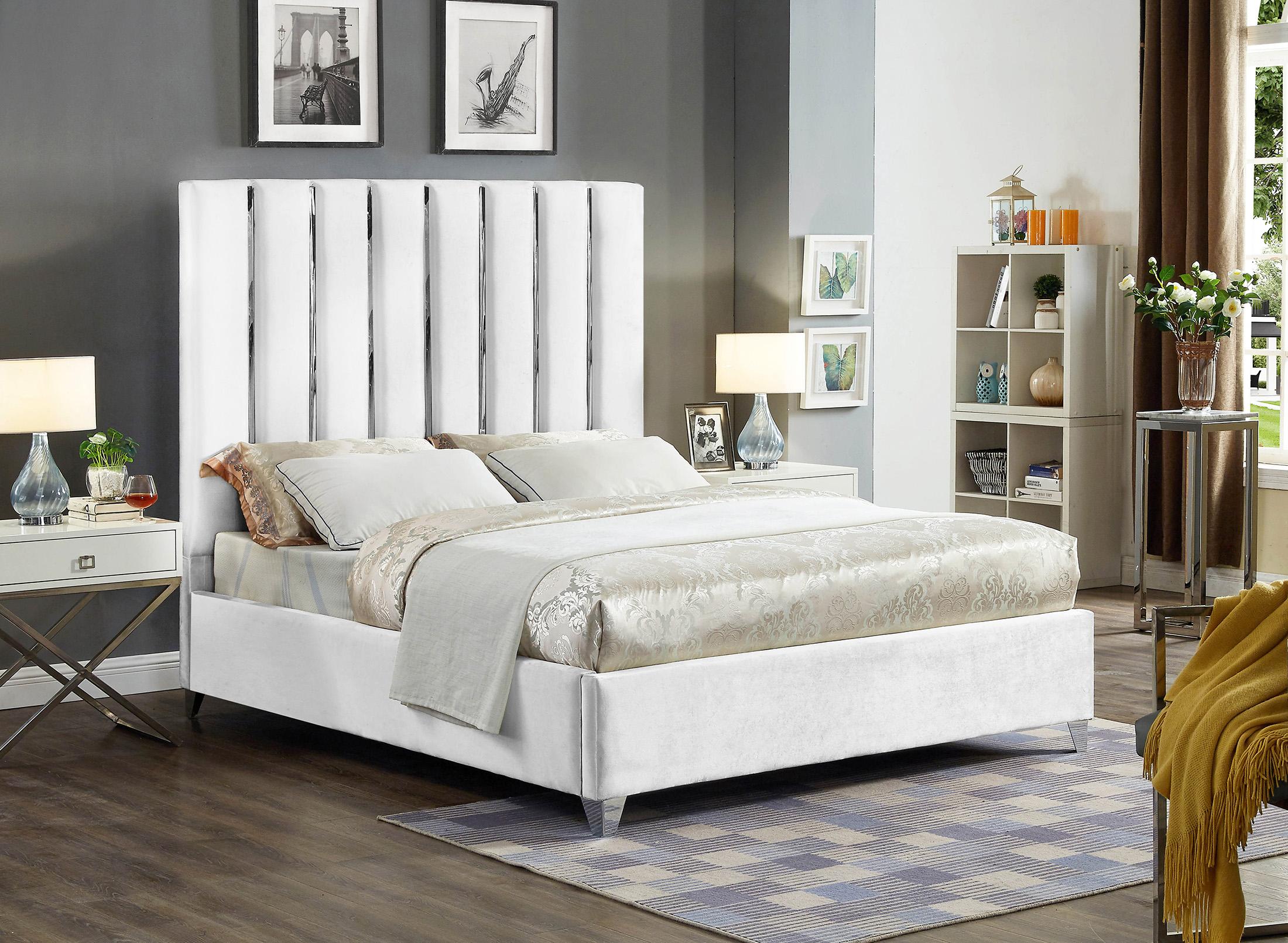 

    
Meridian Furniture ENZO EnzoWhite-F Platform Bed White EnzoWhite-F
