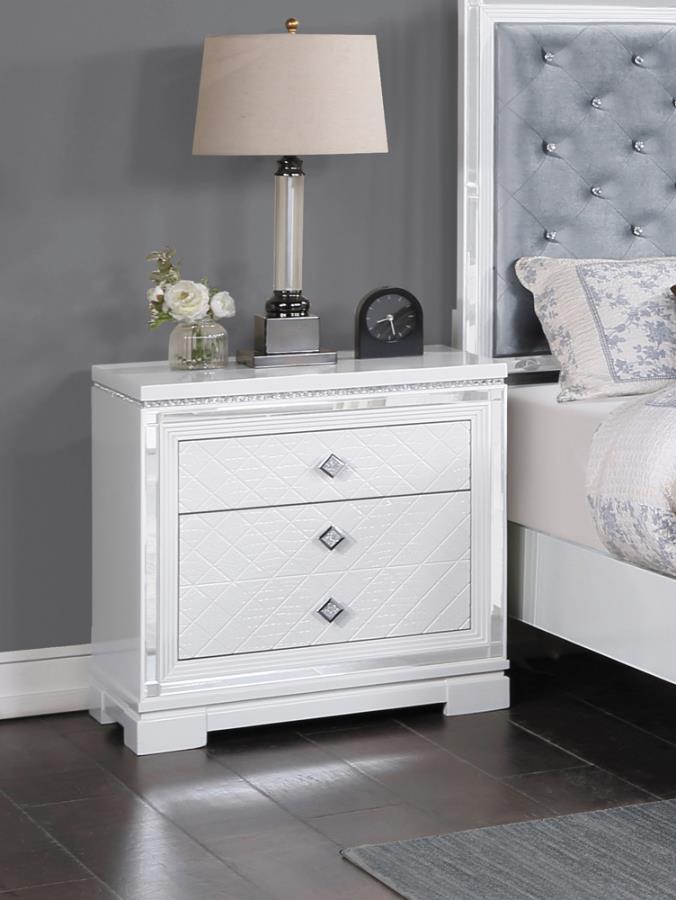 

                    
Buy Glam White Wood Queen Bedroom Set 5pcs Coaster 223561Q Eleanor

