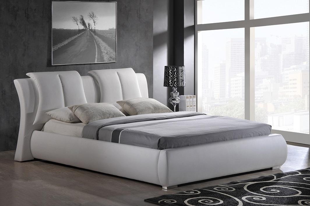

    
Global Furniture USA 8269 Platform Bed White 8269-WH-KB
