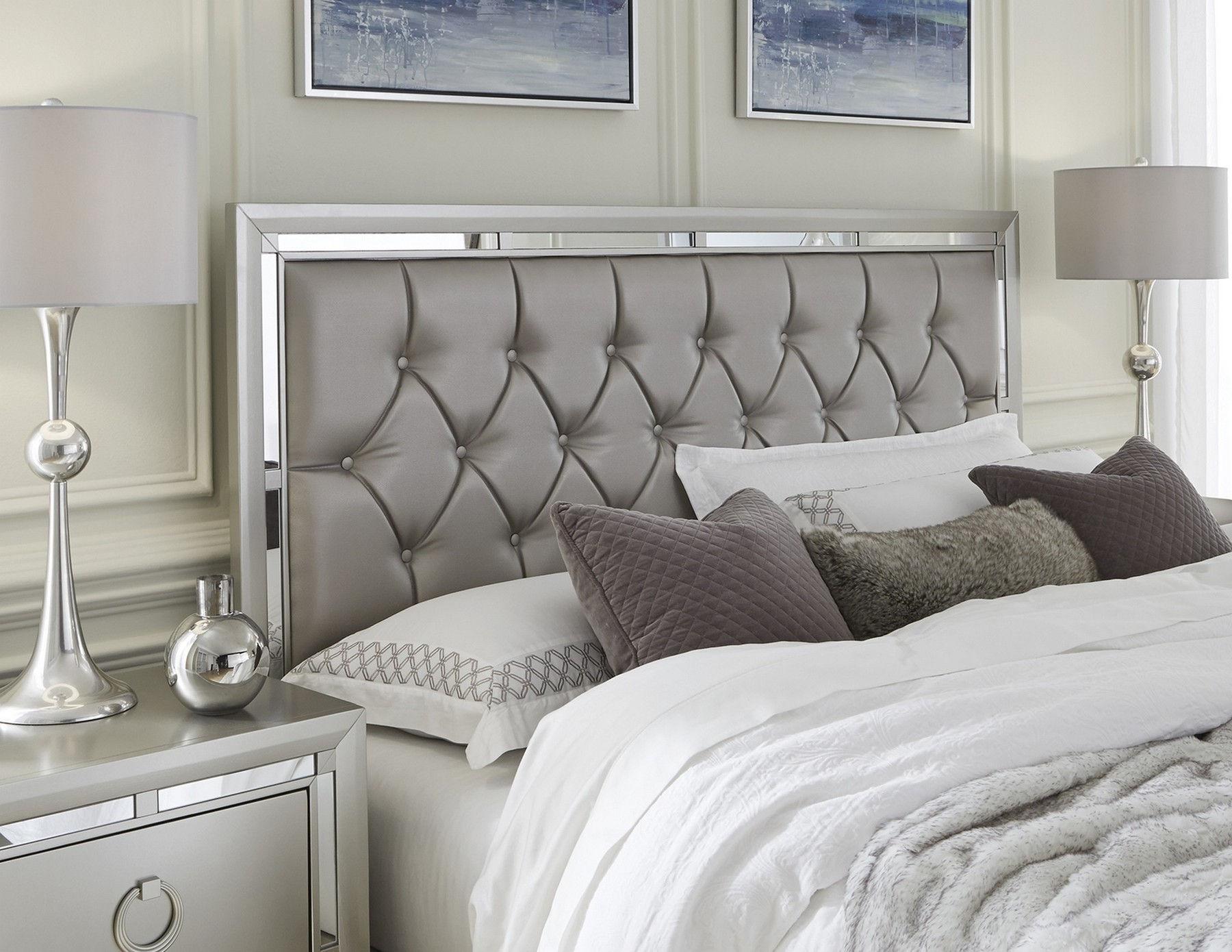 

        
Global Furniture USA RILEY Platform Bedroom Set Gray Leatherette 00887179033004
