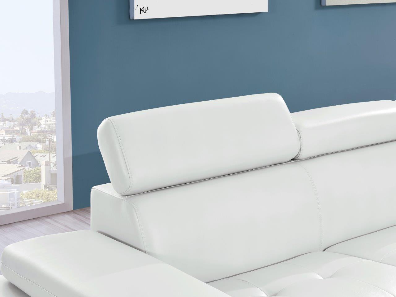 

    
U9782-WH Global Furniture USA Sectional Sofa
