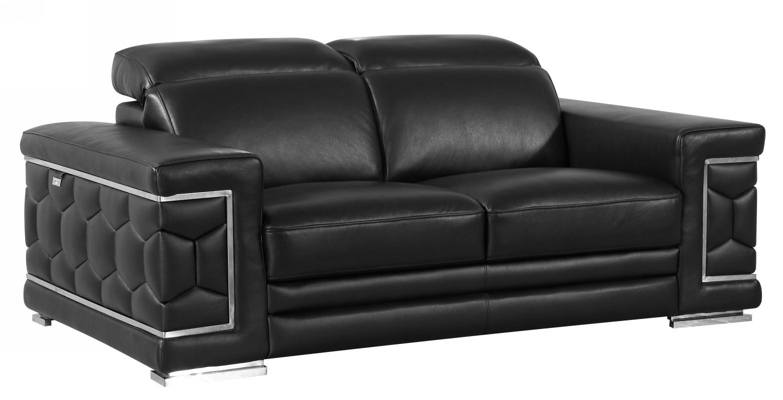 

        
Global United 692 BLACK Sofa and Loveseat Set Black Genuine Leather 00083398859955
