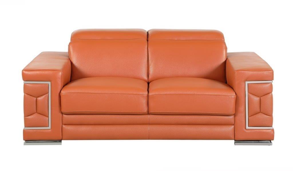 

    
00083398859849692 Sofa Loveseat and Chair Set
