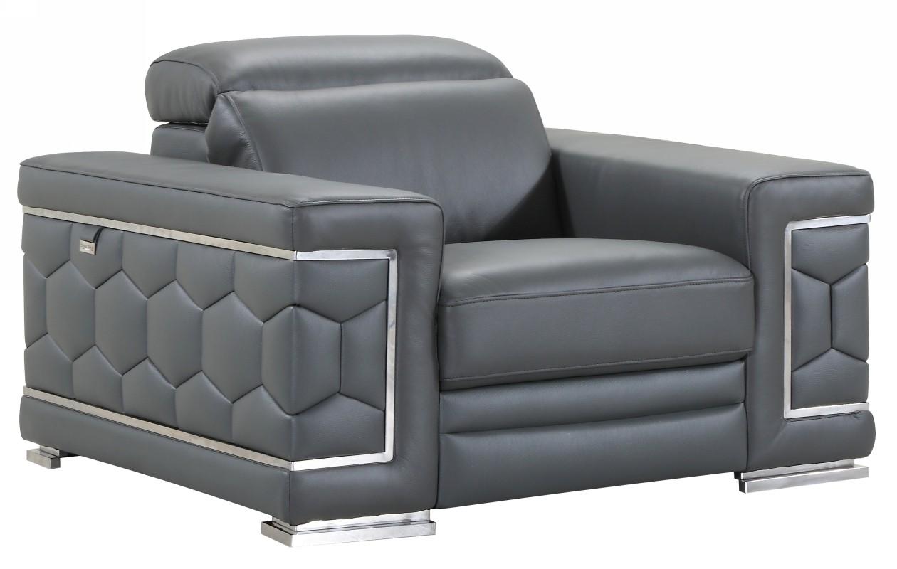 

    
692-DARK-GRAY-3-PC Global United Sofa Loveseat and Chair Set
