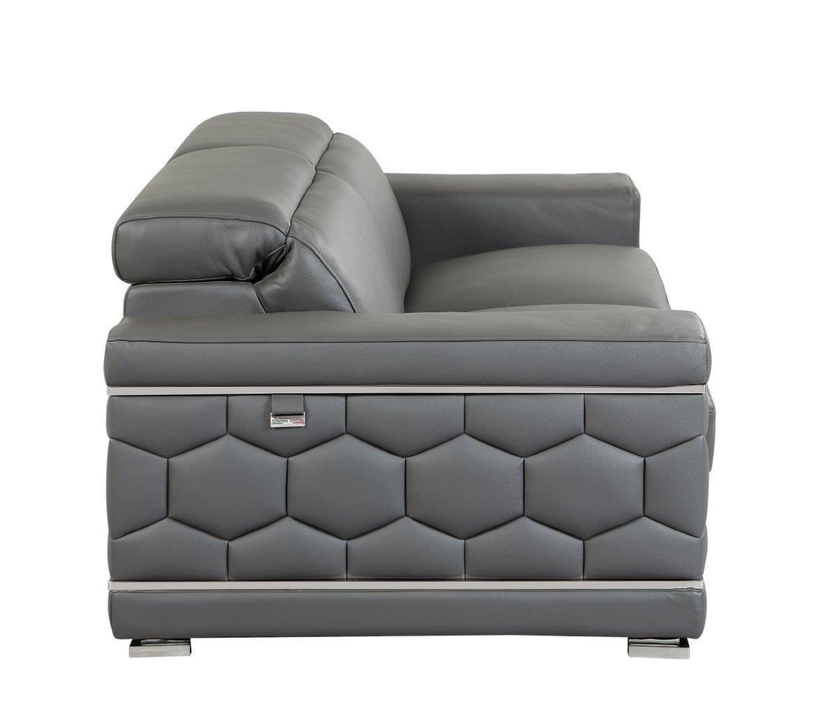 

    
Global United 692 Sofa Loveseat and Chair Set Dark Gray 692-DARK-GRAY-3-PC
