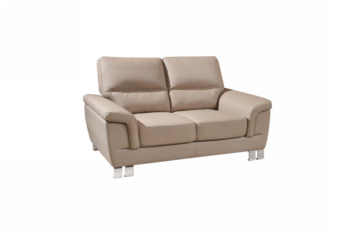 

    
Contemporary Beige Leather Gel / Match Loveseat Global United 9412
