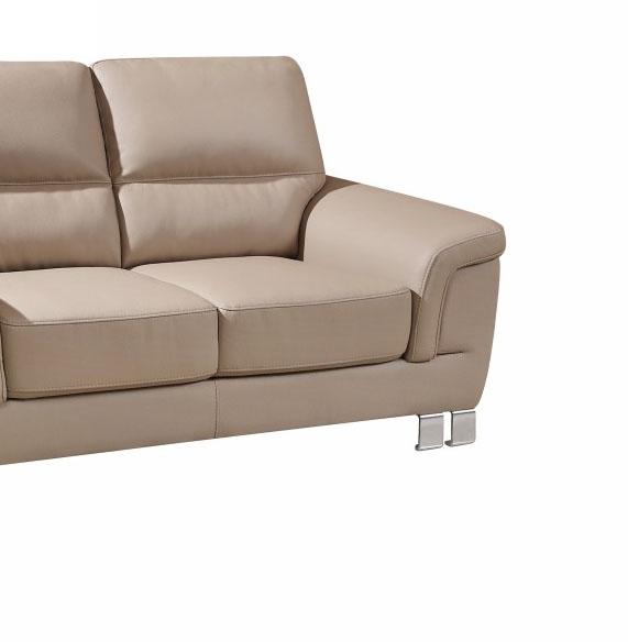 

    
Contemporary Beige Leather Gel / Match Loveseat Global United 9412
