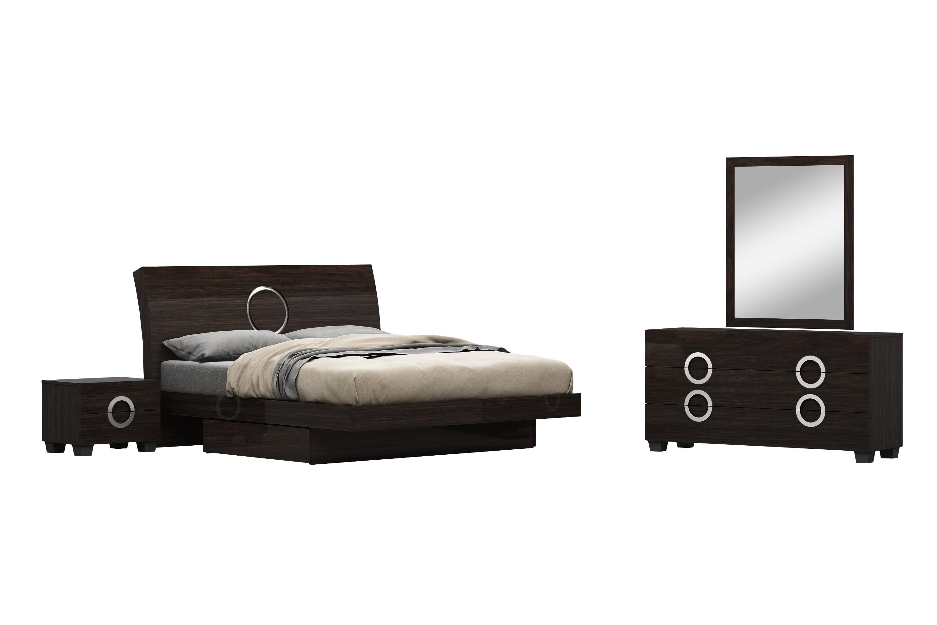 

    
Wenge High Gloss Finish Queen Bedroom Set 4Pcs Monte Carlo Global United
