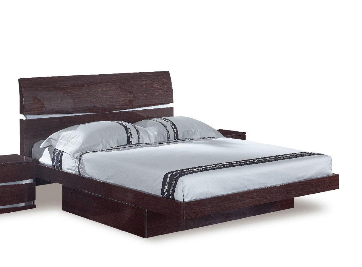 

    
Wenge High Gloss Finish Storage Queen Size Bed Wynn Global United
