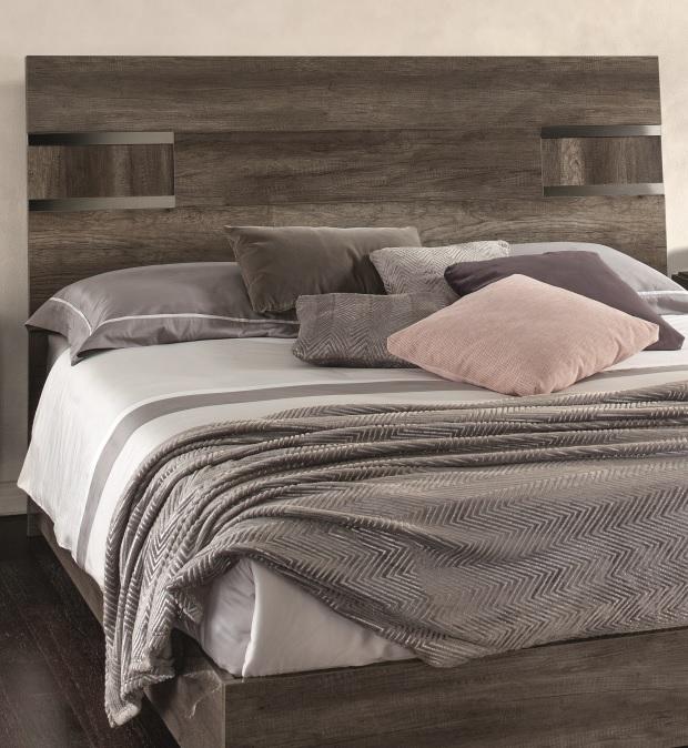 

                    
Buy Glossy Vintage Oak King Bedroom Set 6 KAMEA ESF Classic Modern MADE IN ITALY

