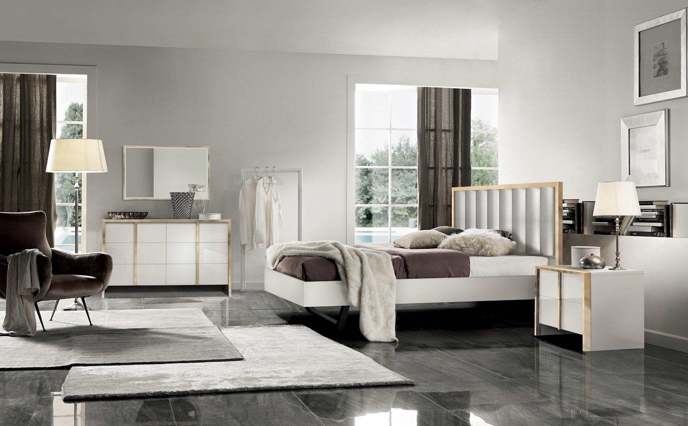 Contemporary, Modern Bedroom Set Fiocco 17454-Q-5pcs in White, Gray 