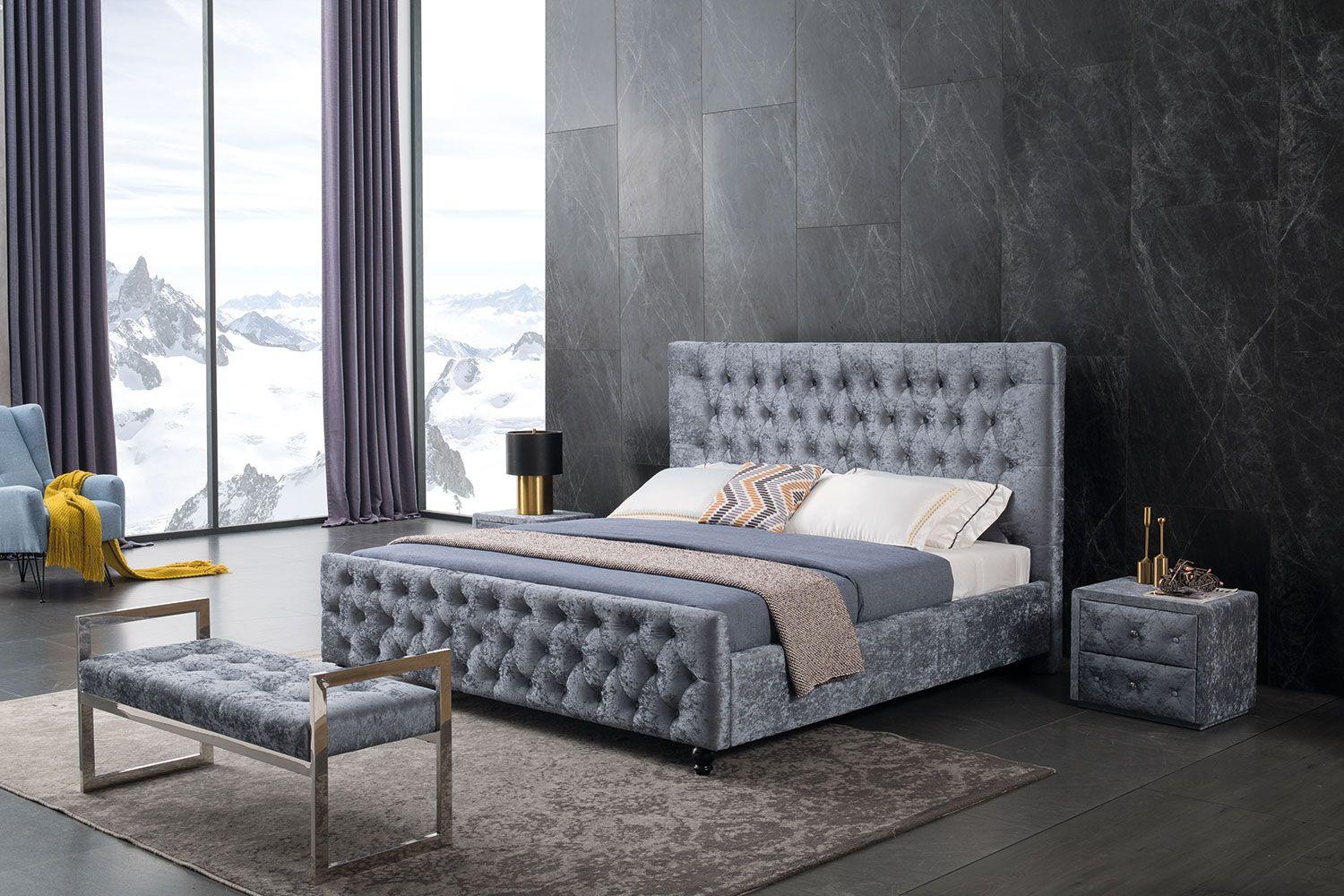 Contemporary, Modern Platform Bedroom Set B-D073-EK B-D073-EK in Gray Fabric