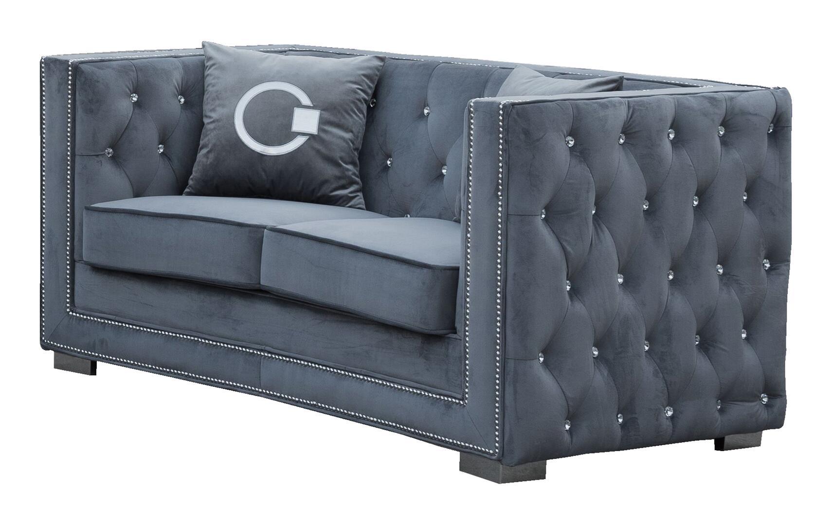 

    
Gray Fabric Loveseat w/ Steel legs Modern Cosmos Furniture Zion
