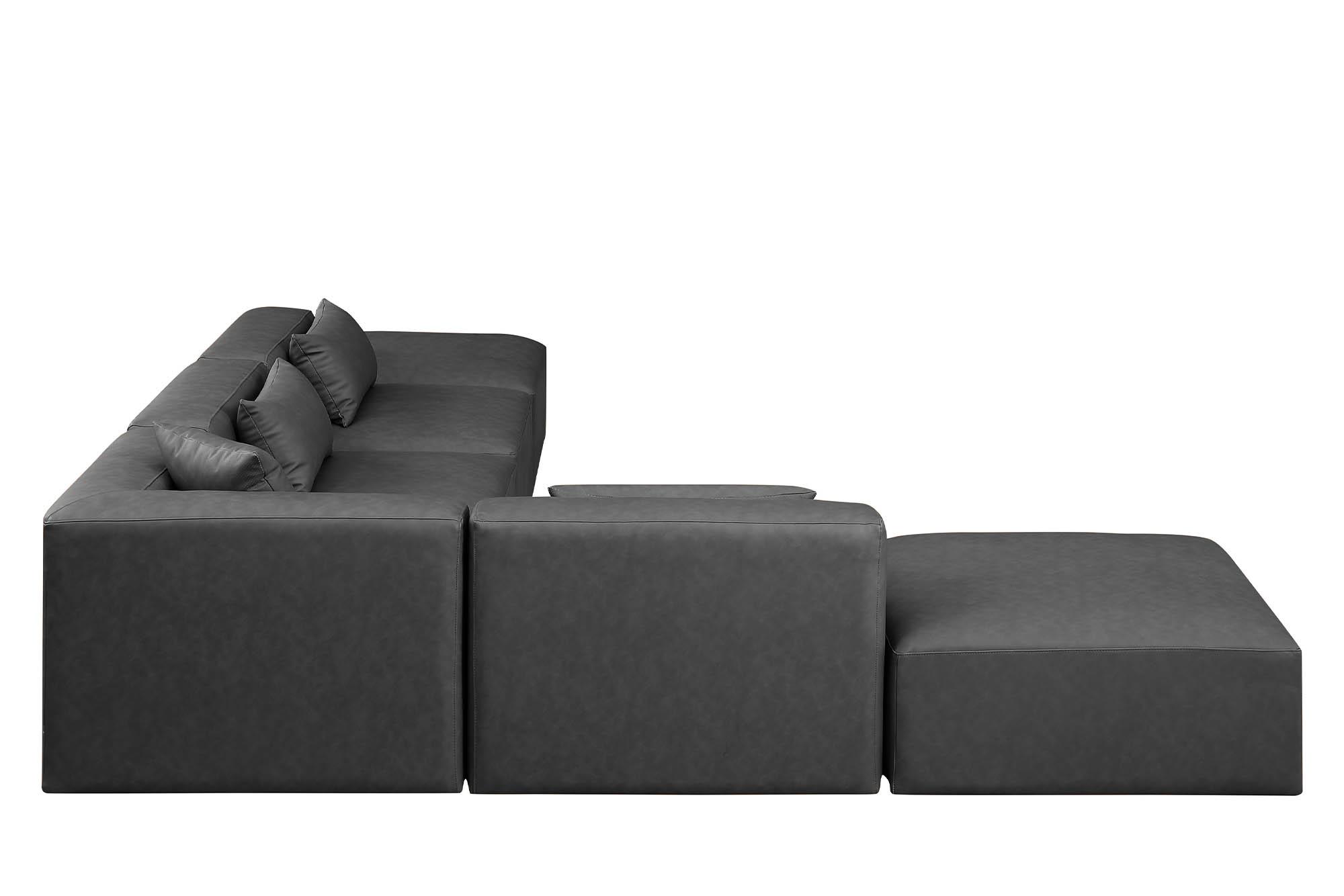 

    
Meridian Furniture CUBE 668Grey-Sec6E Modular Sectional Sofa Gray 668Grey-Sec6E
