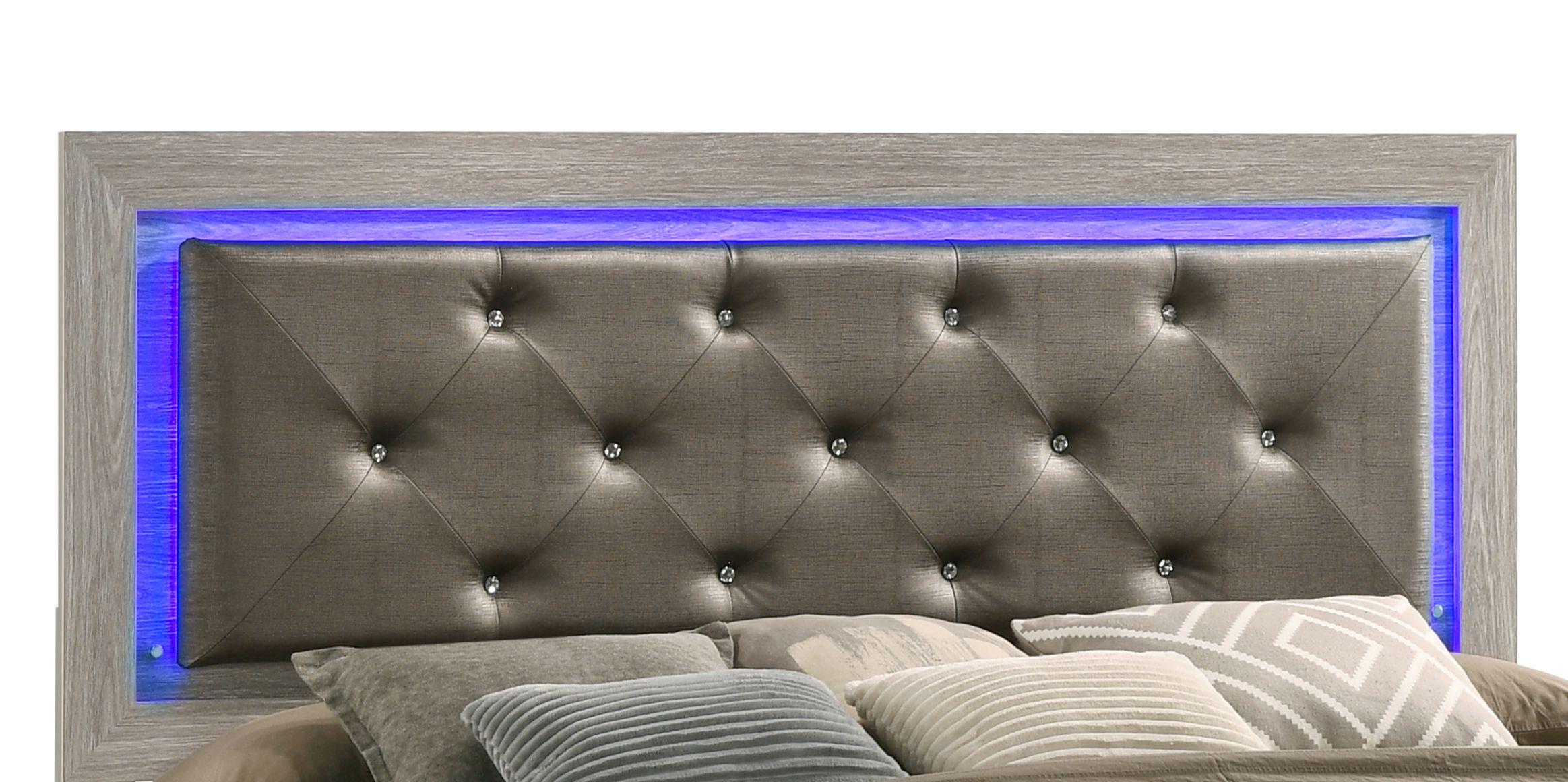 

    
Gray Finish King Platform Bed Modern Cosmos Furniture YasmineWhite

