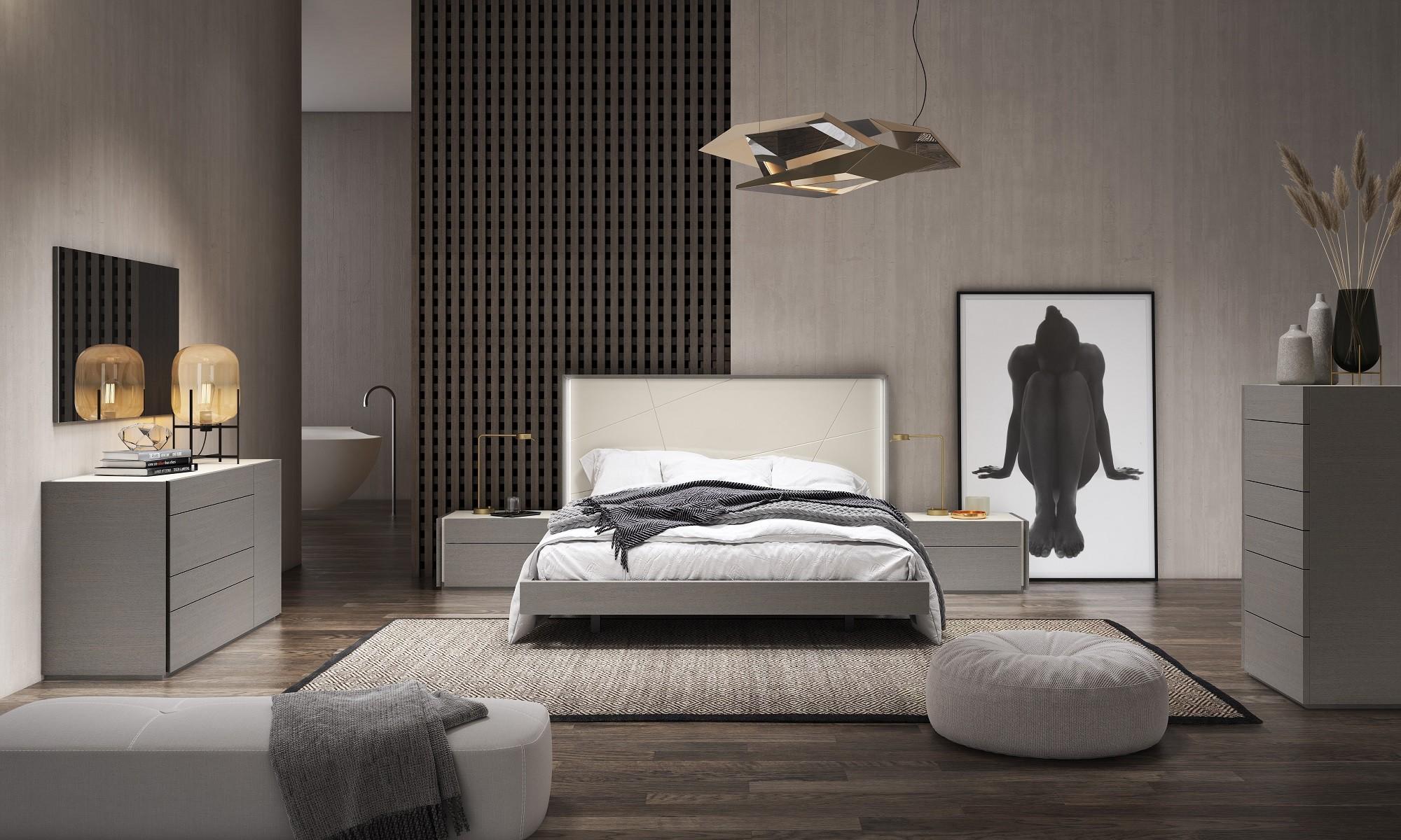 

    
Gray Finish L.E.D Accents Queen Size Premium Bedroom Set 5Pcs Modern J&M Sintra
