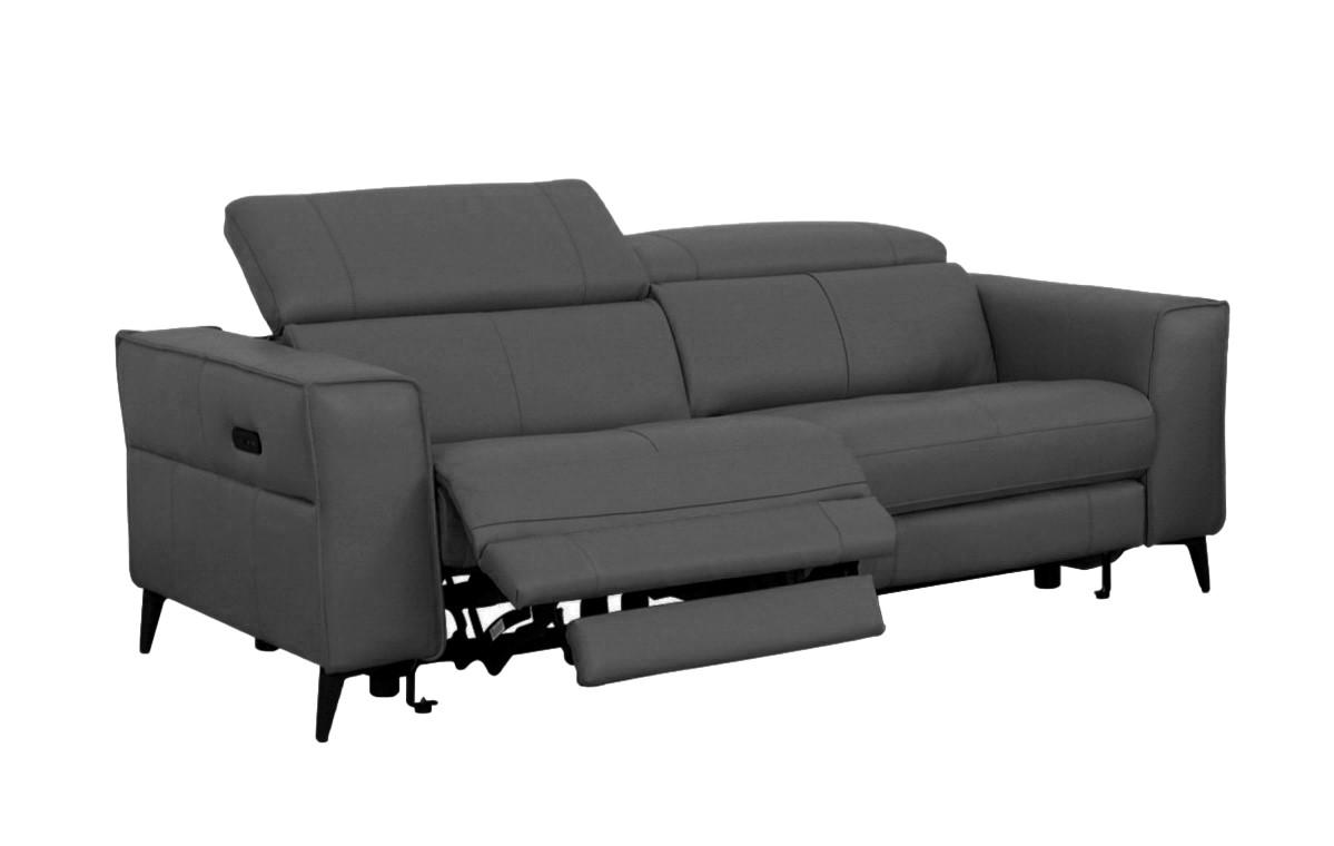 

    
Gray Leather Loveseat w/ Electric Recliners by VIG Nella VGKN-E9193-DKGRY-3S
