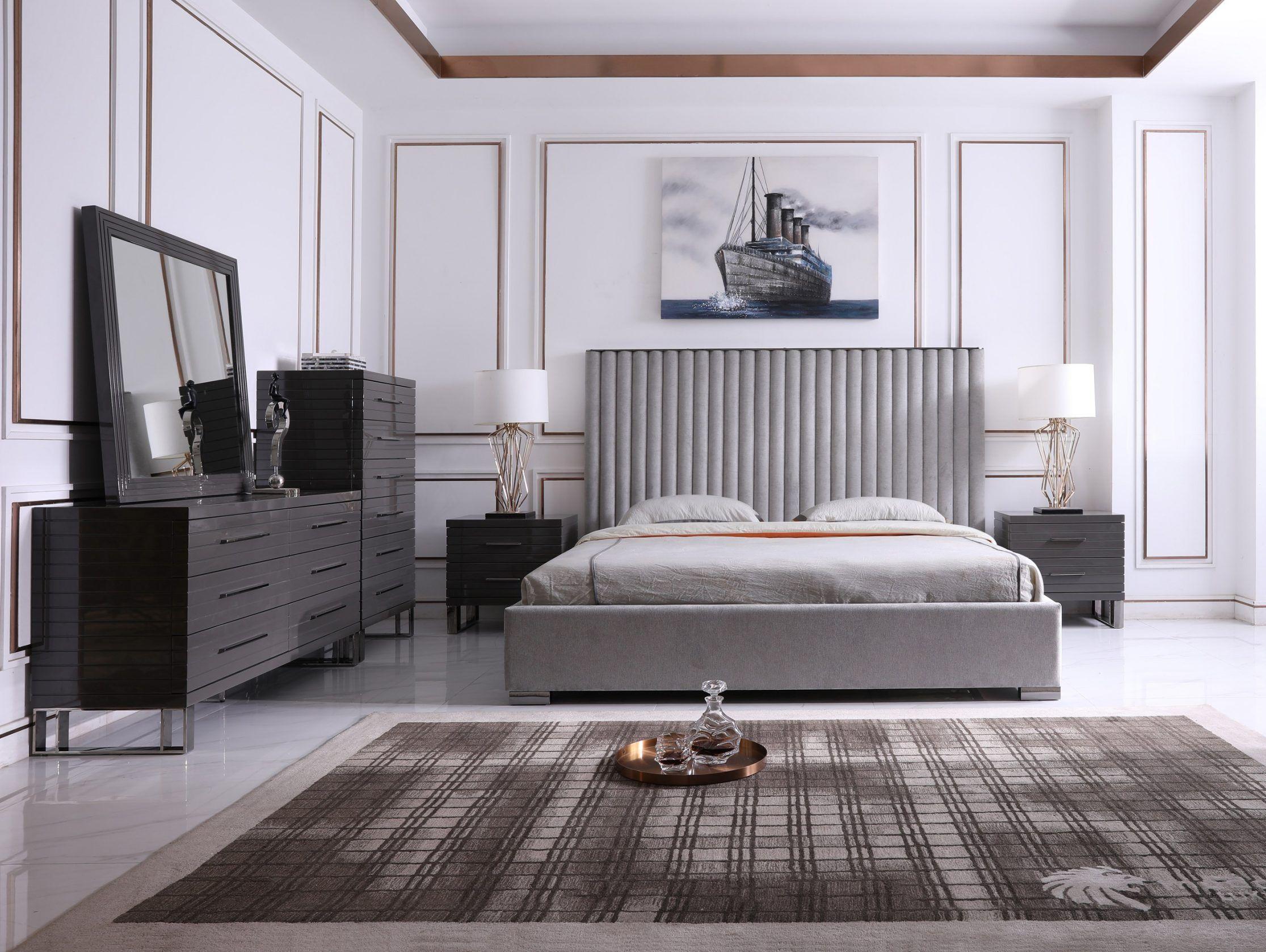 Contemporary, Modern Panel Bedroom Set Splendor VGVCBD20256-BED-EK-5pcs in Gray Linen