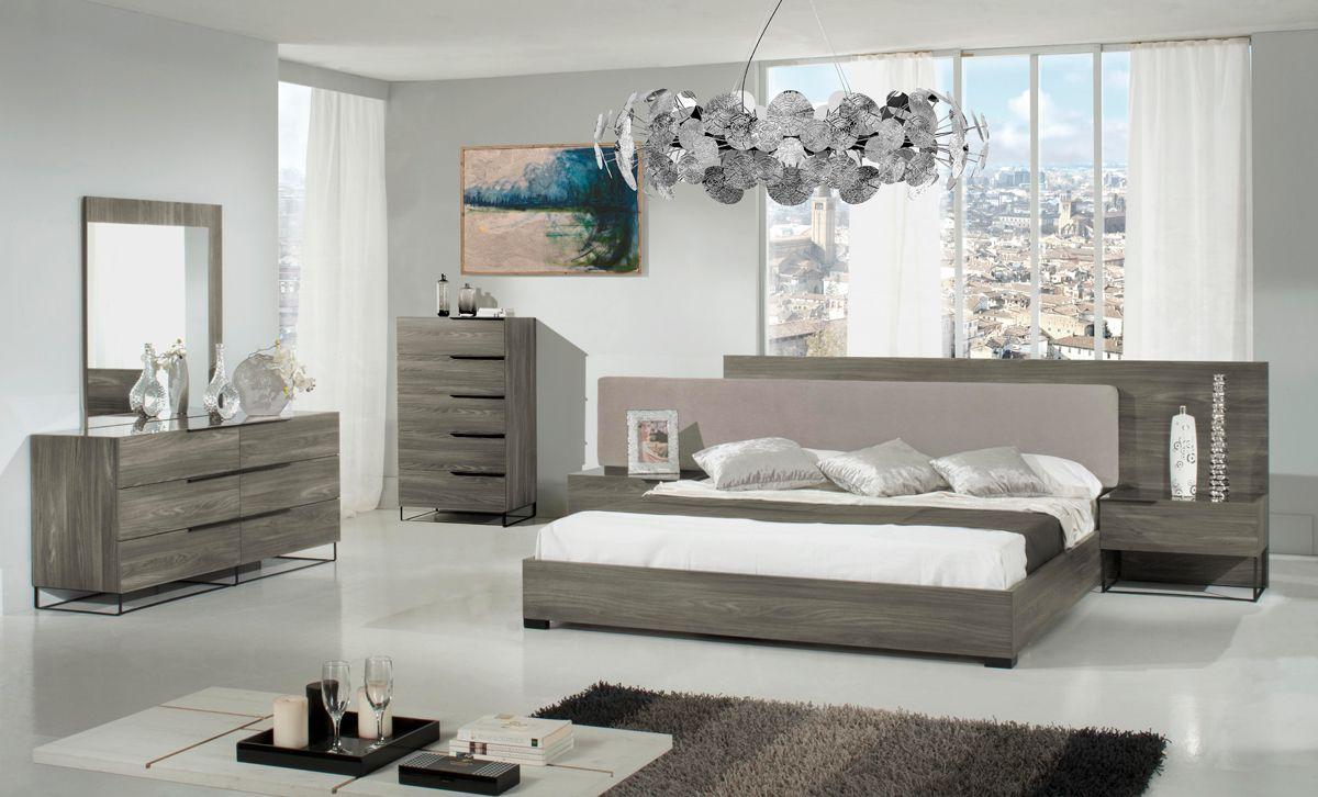 

                    
Buy Gray Oak Fabric King Size Panel Bedroom Set 6Pcs by VIG Nova Domus Enzo
