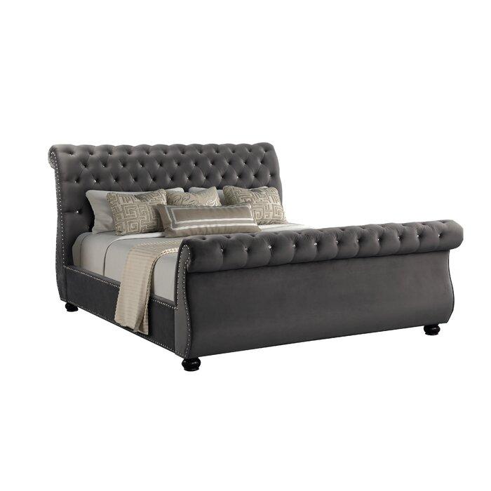 

    
Gray Velvet Crystal Tufted King Bed KENDALL Galaxy Home Contemporary Modern
