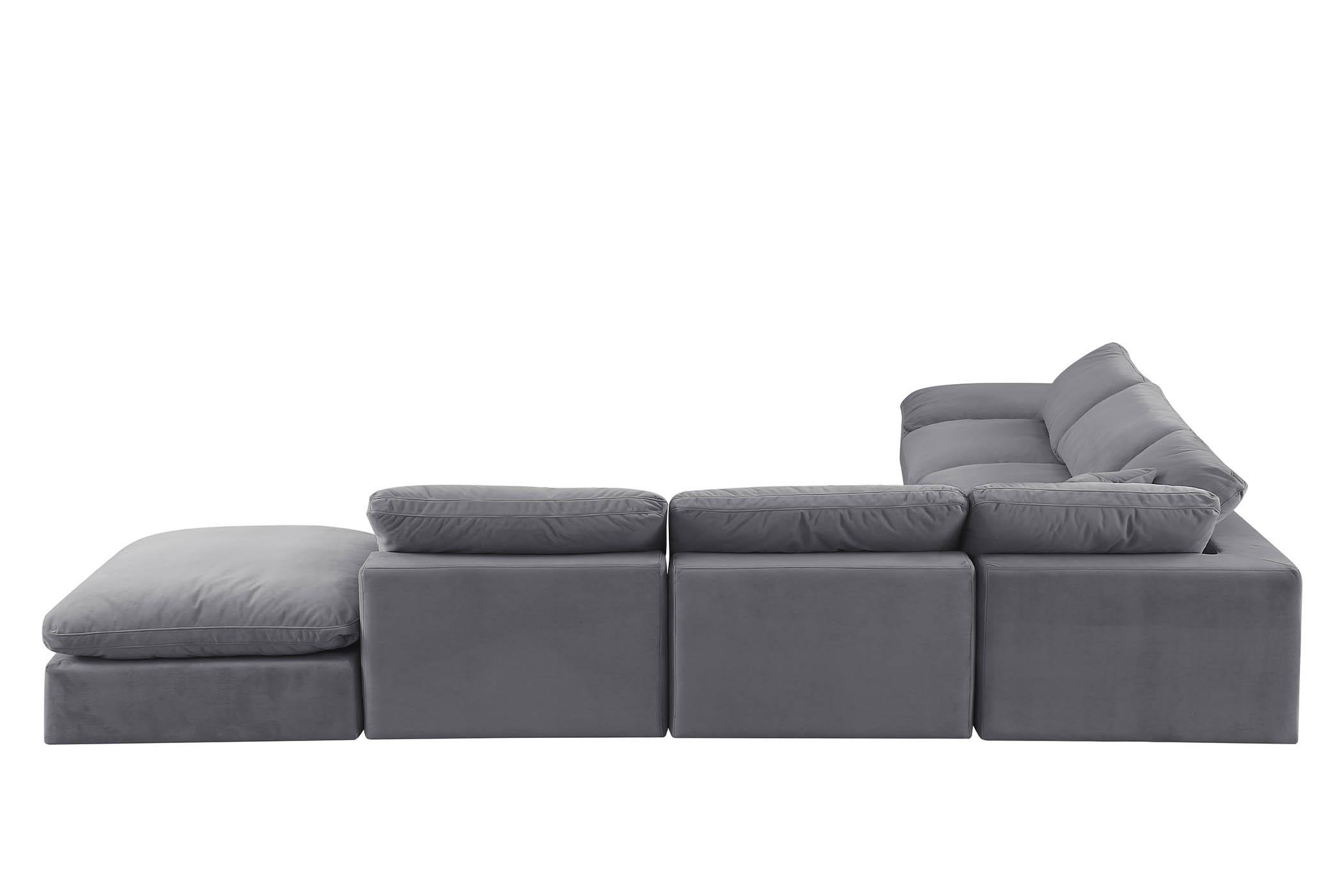 

        
Meridian Furniture 189Grey-Sec7C Modular Sectional Gray Velvet 094308293486
