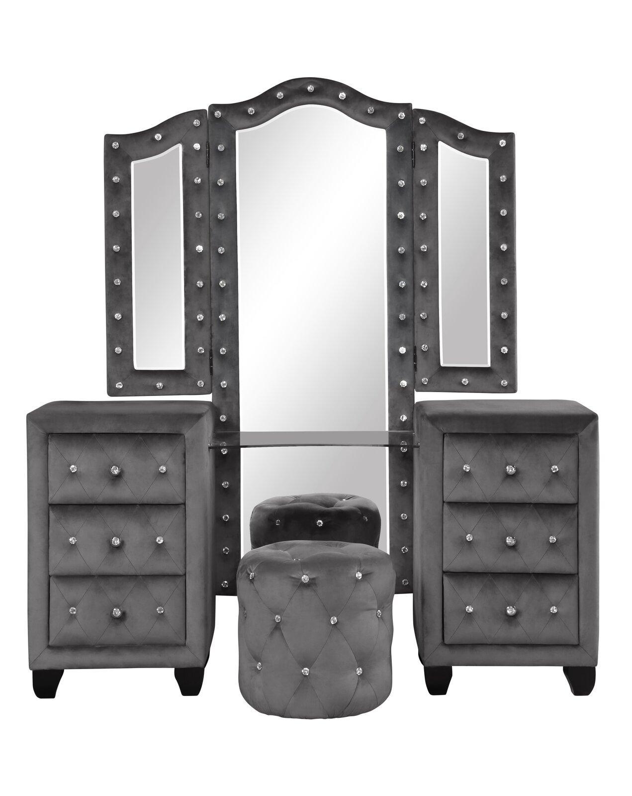 

    
GHF-808857958679-Set-4-VAN Galaxy Home Furniture Storage Bedroom Set
