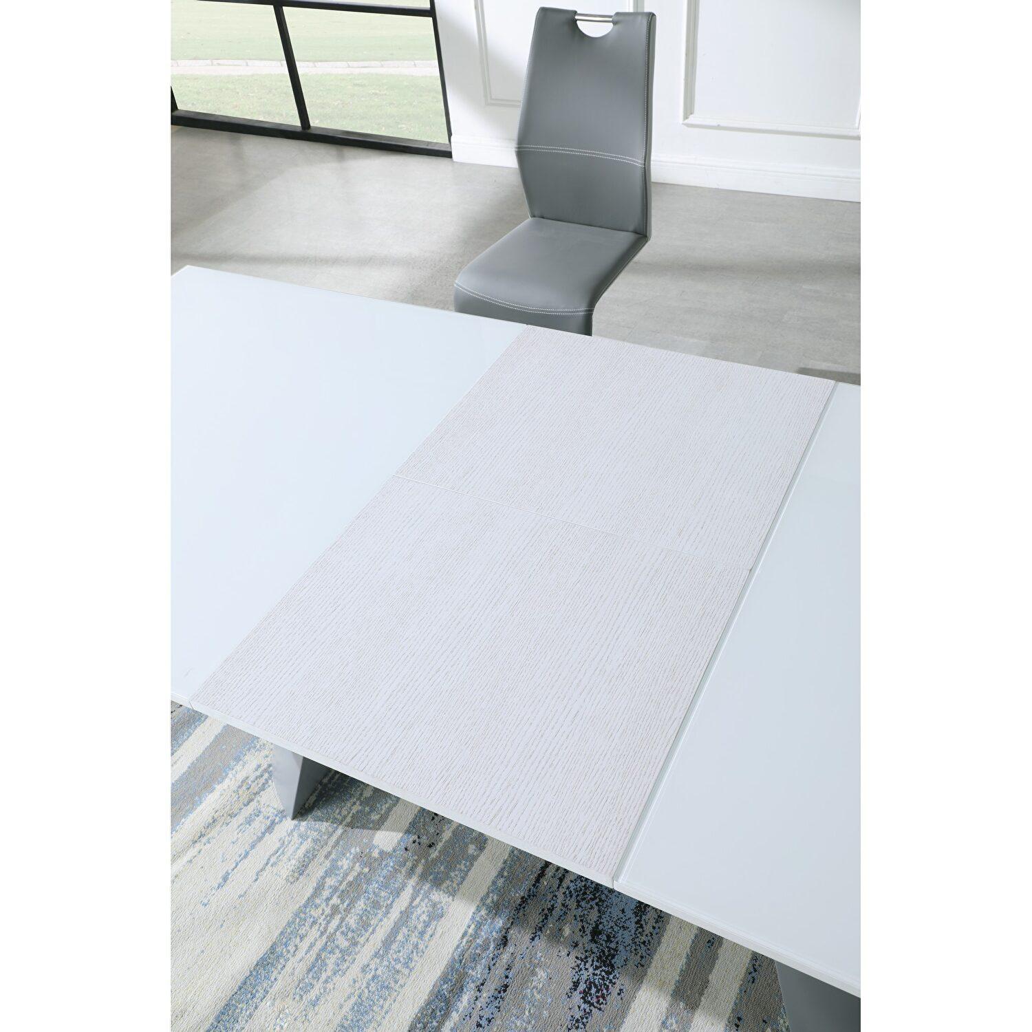 

    
BEVERLY HILLS-DT Global Furniture USA Dining Table
