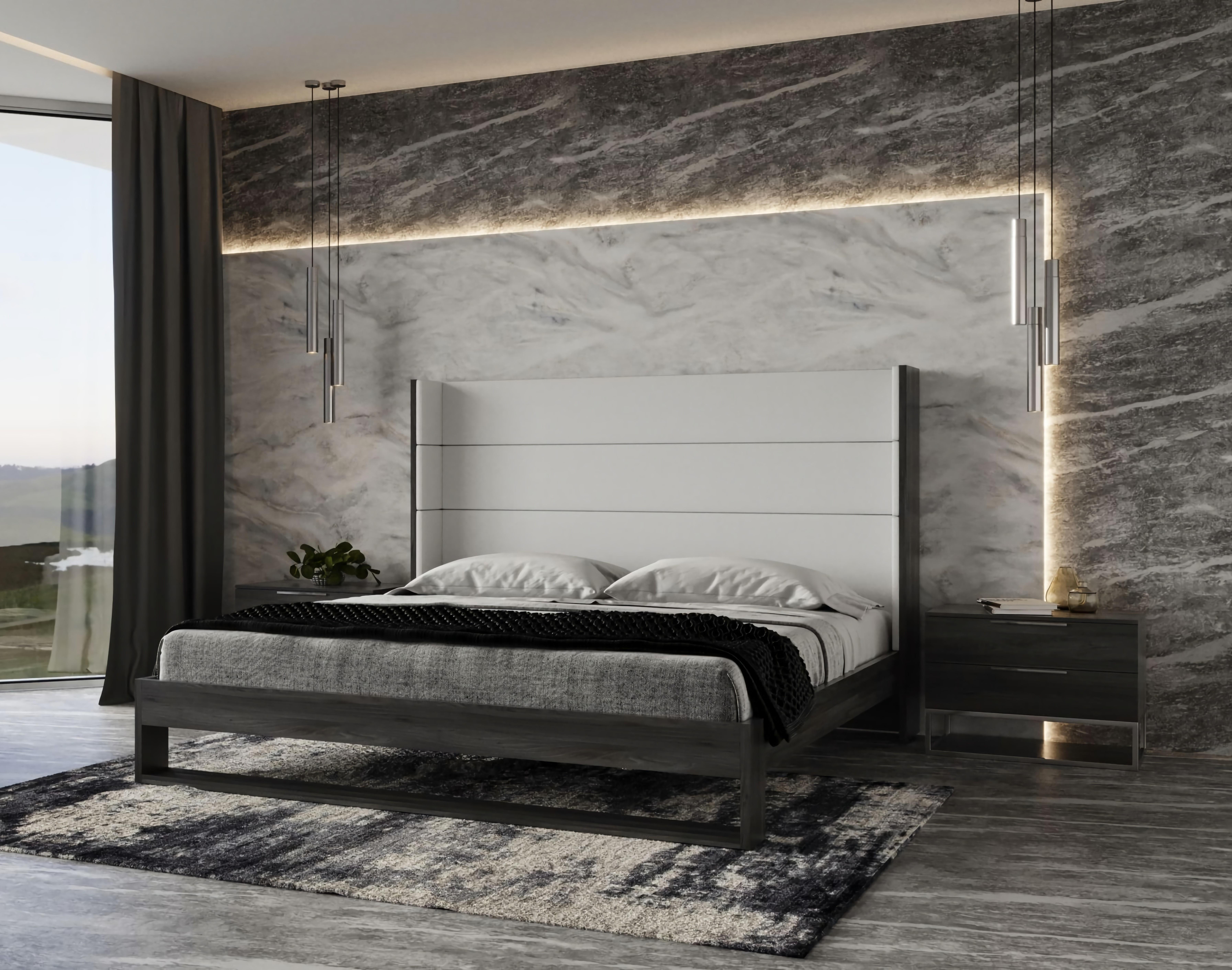 

    
Heloise Panel Bedroom Set
