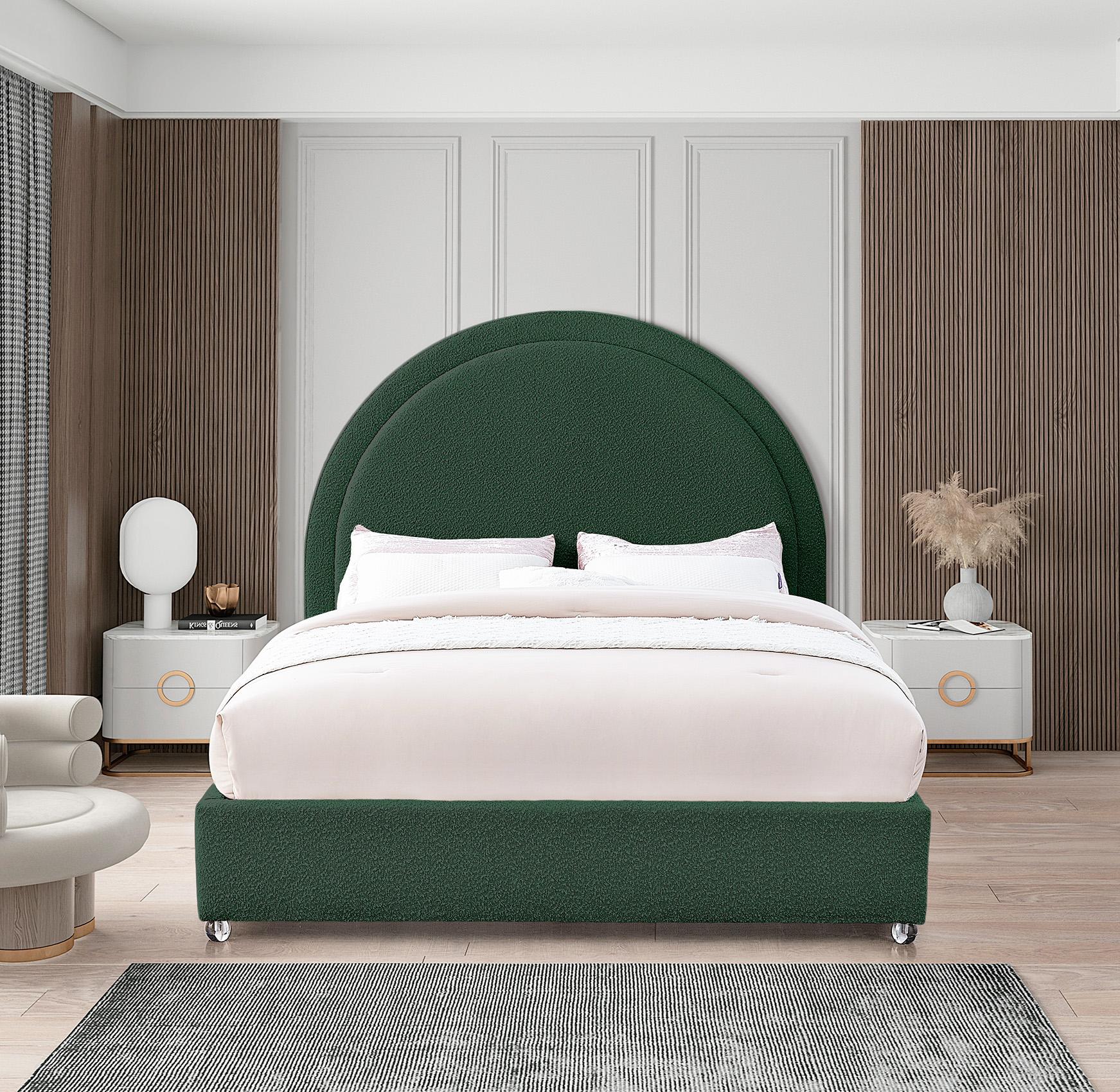 

    
Meridian Furniture MILO MiloGreen-F Platform Bed Green MiloGreen-F
