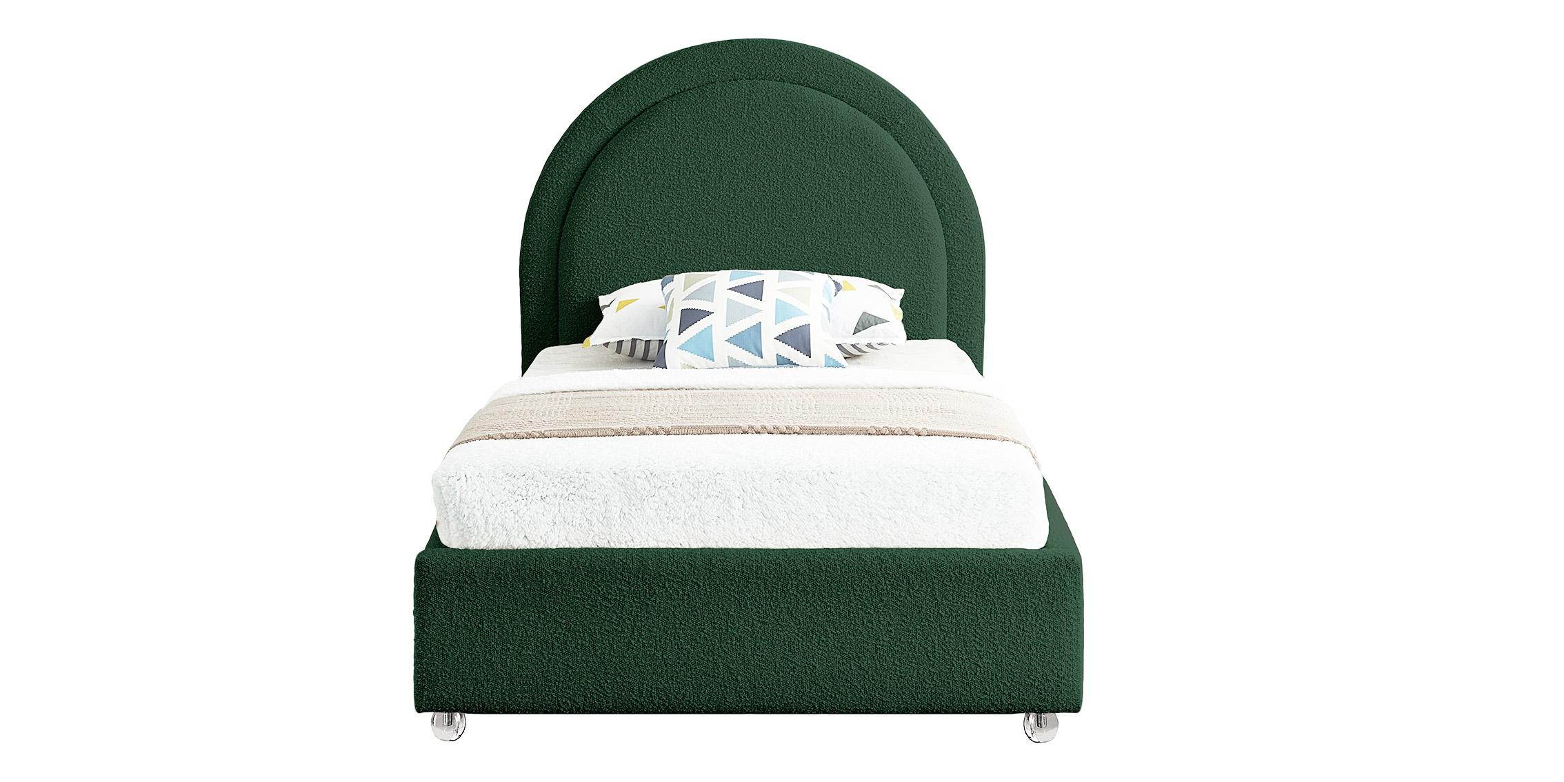 

        
Meridian Furniture MILO MiloGreen-T Platform Bed Green Boucle Fabric 094308265803
