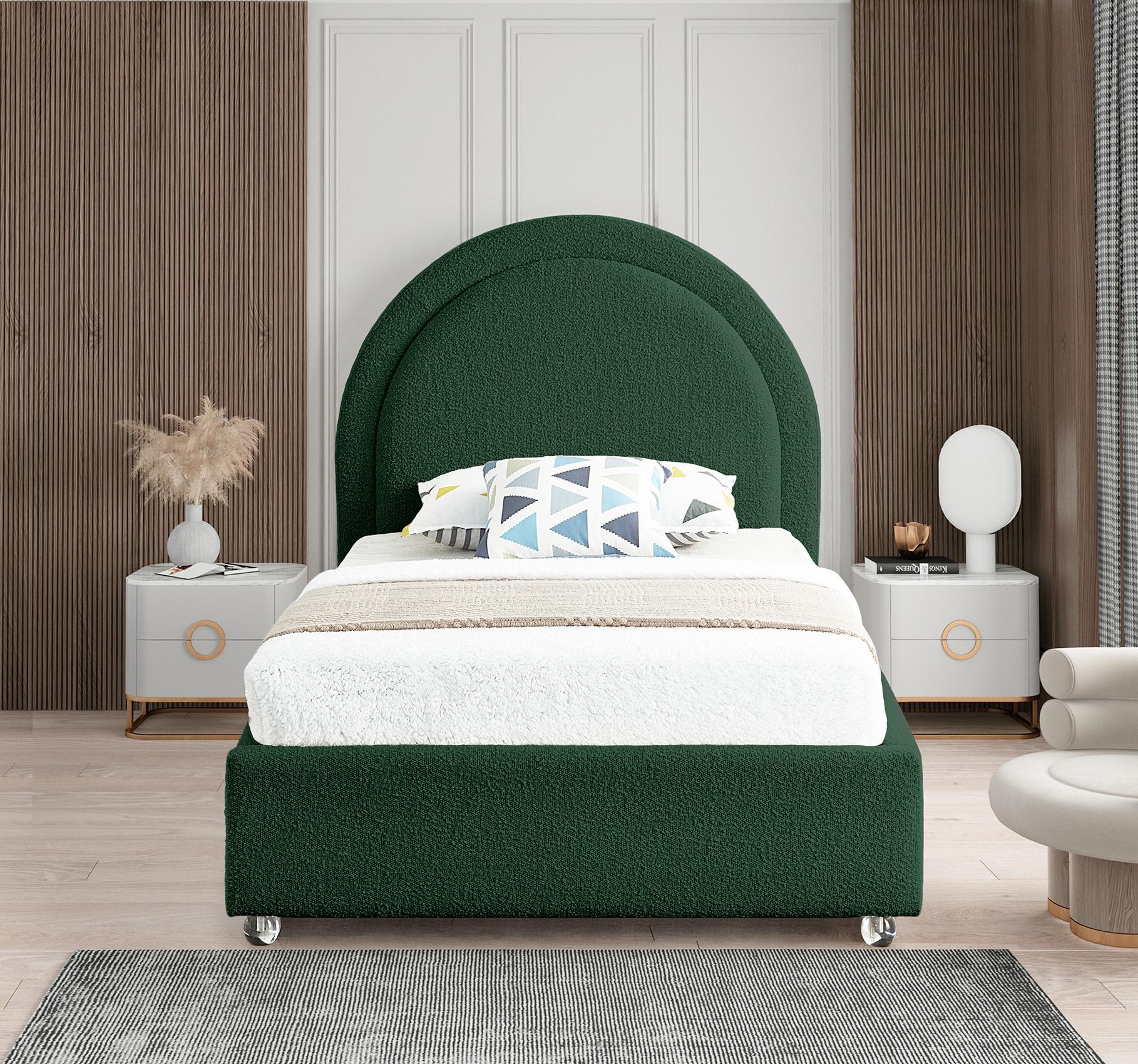 

    
Meridian Furniture MILO MiloGreen-T Platform Bed Green MiloGreen-T
