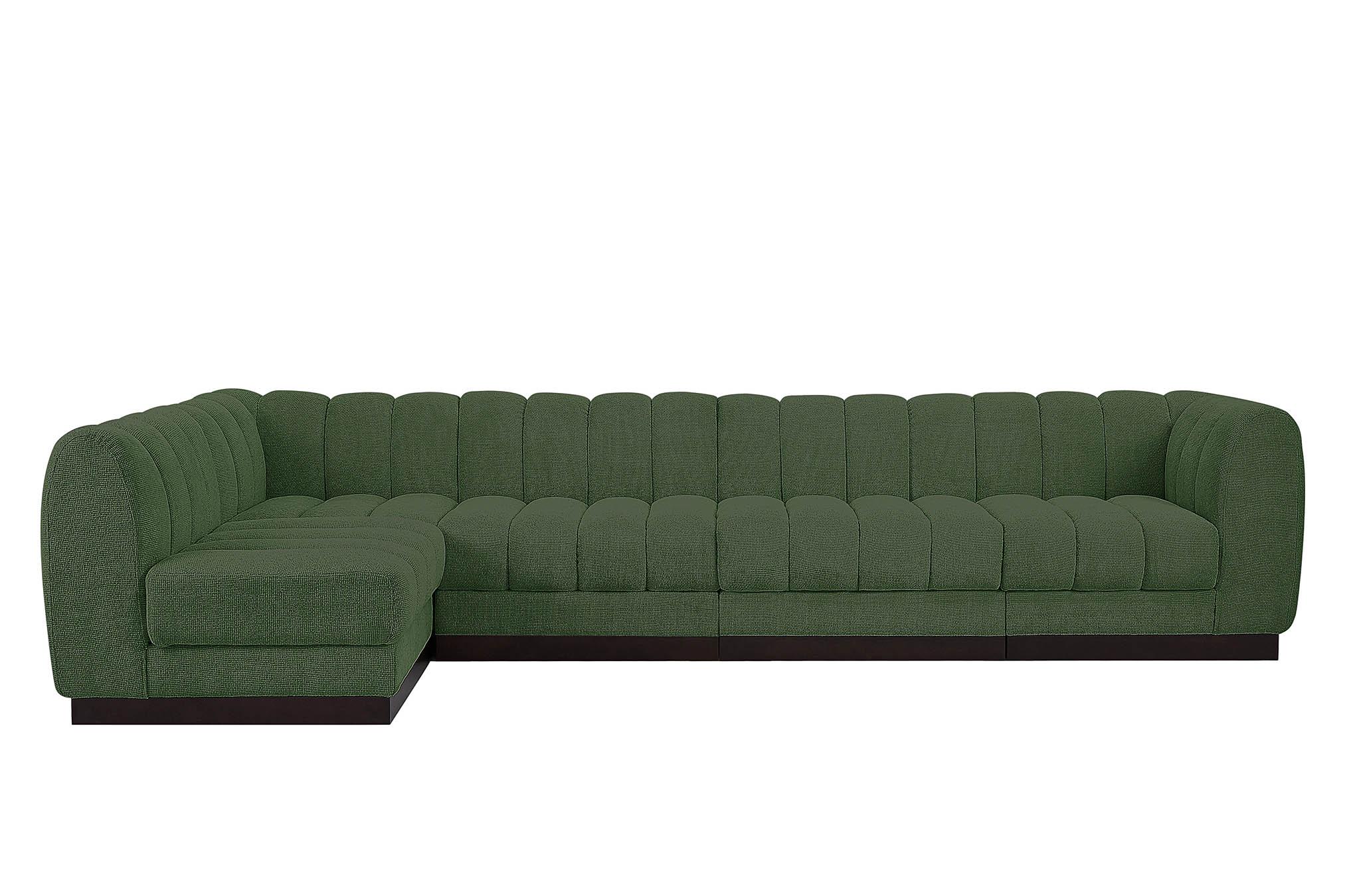 

        
Meridian Furniture QUINN  124Green-Sec5A Modular Sectional Green Chenille 094308312620
