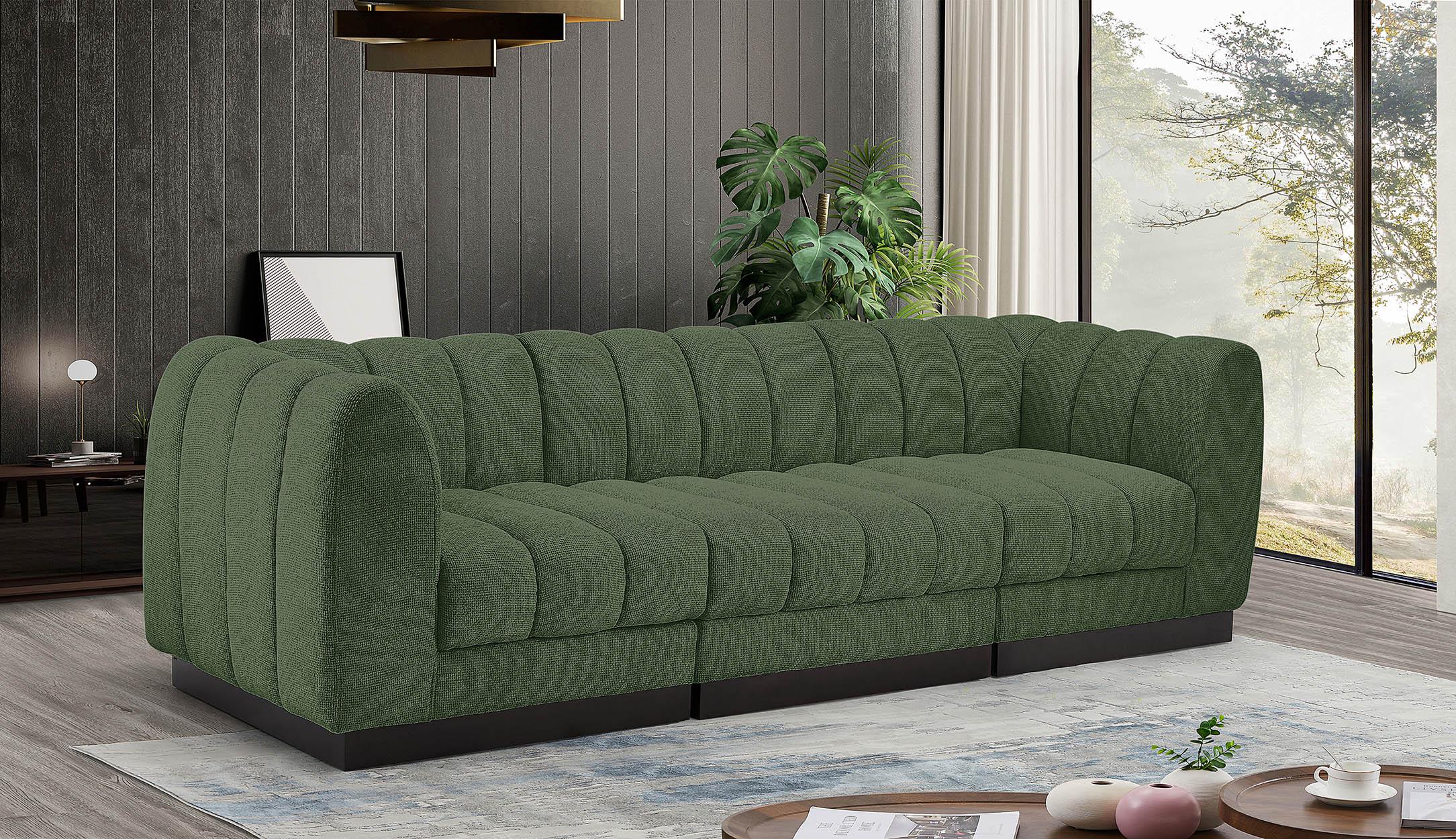 

    
Green Chenille Modular Sofa QUINN 124Green-S101 Meridian Contemporary Modern
