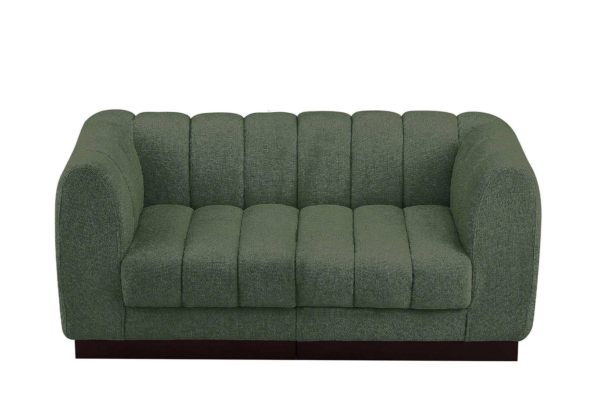 

    
Meridian Furniture QUINN 124Green-S69 Modular Sofa Green 124Green-S69
