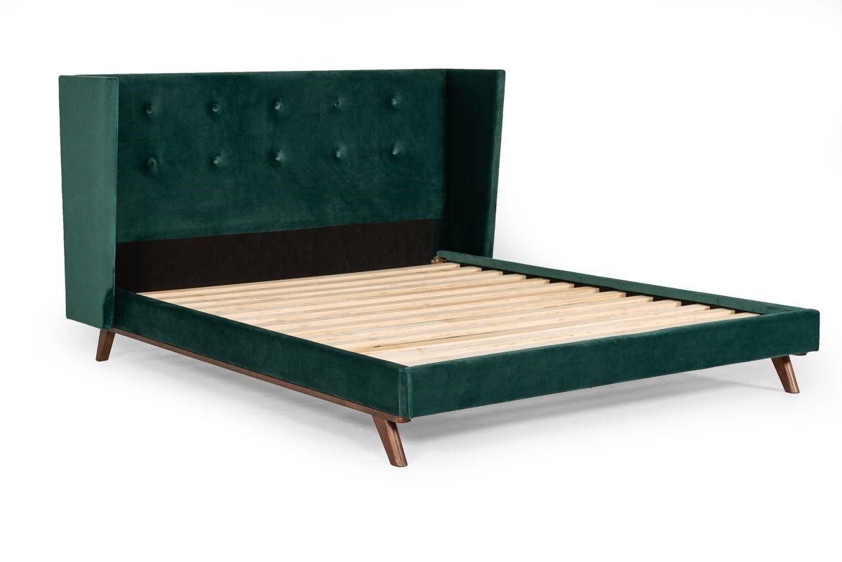 

    
Modern Green Fabric & Gold Queen Panel Bed Durango VGMABR-83-Q VIG
