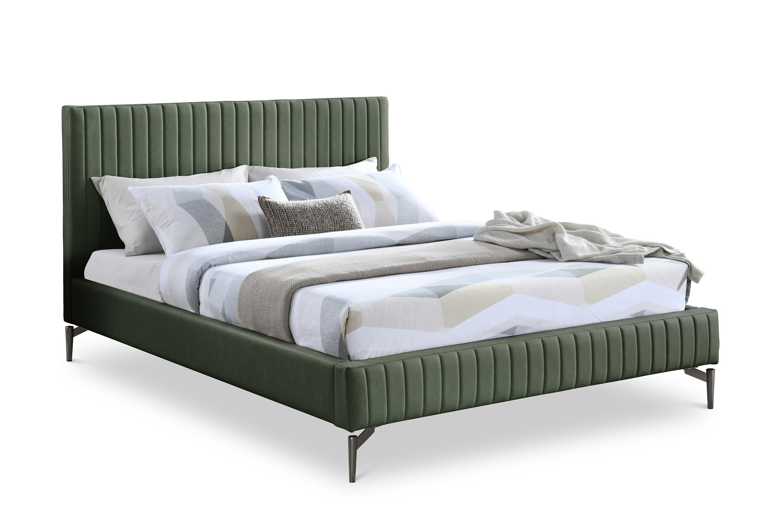 

    
Green Faux Leather Channel Tufted Full Bed GalloGreen-F Meridian Modern
