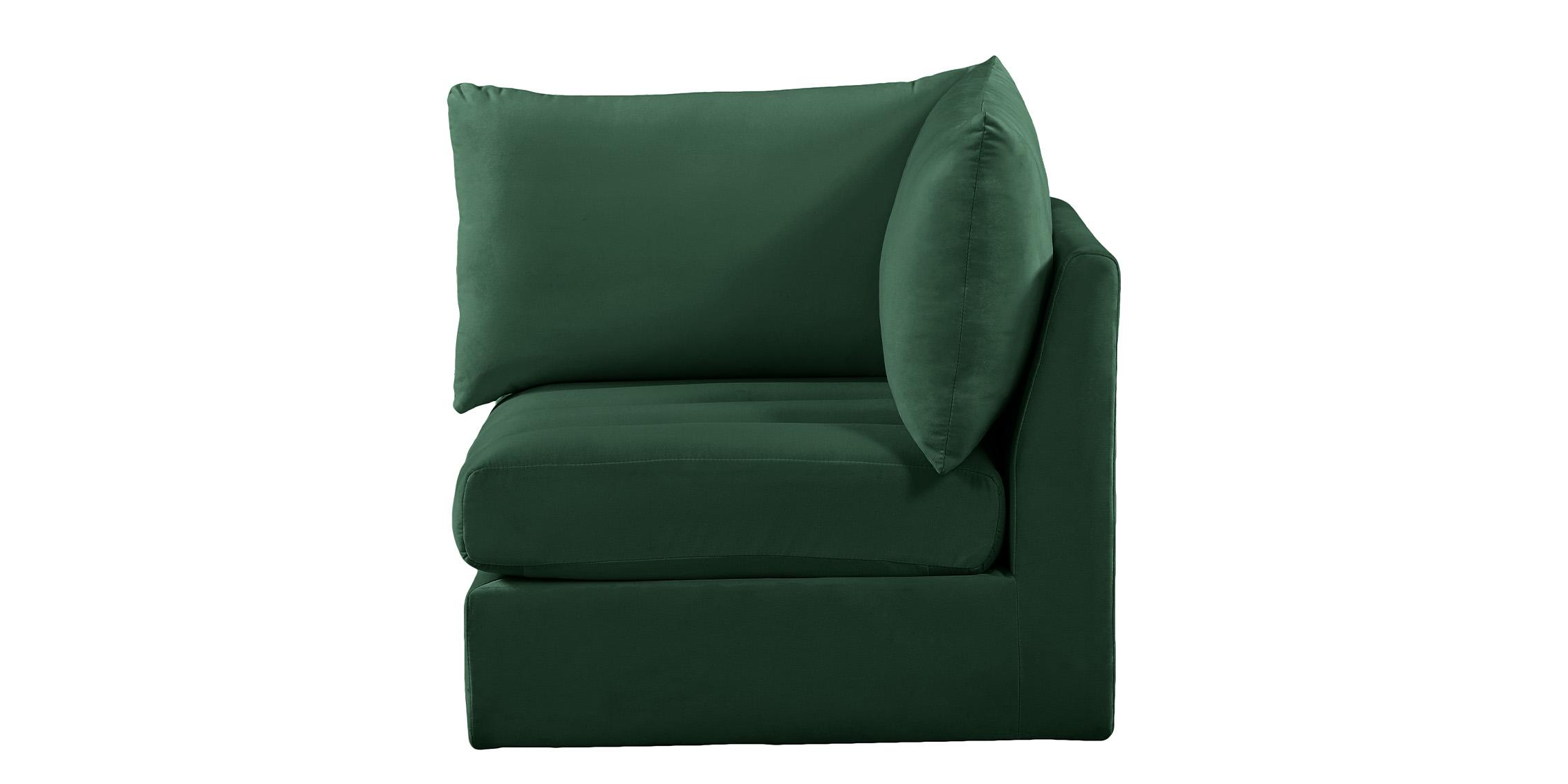 

        
Meridian Furniture JACOB 649Green-Corner Modular Corner Chair Green Velvet 94308256481
