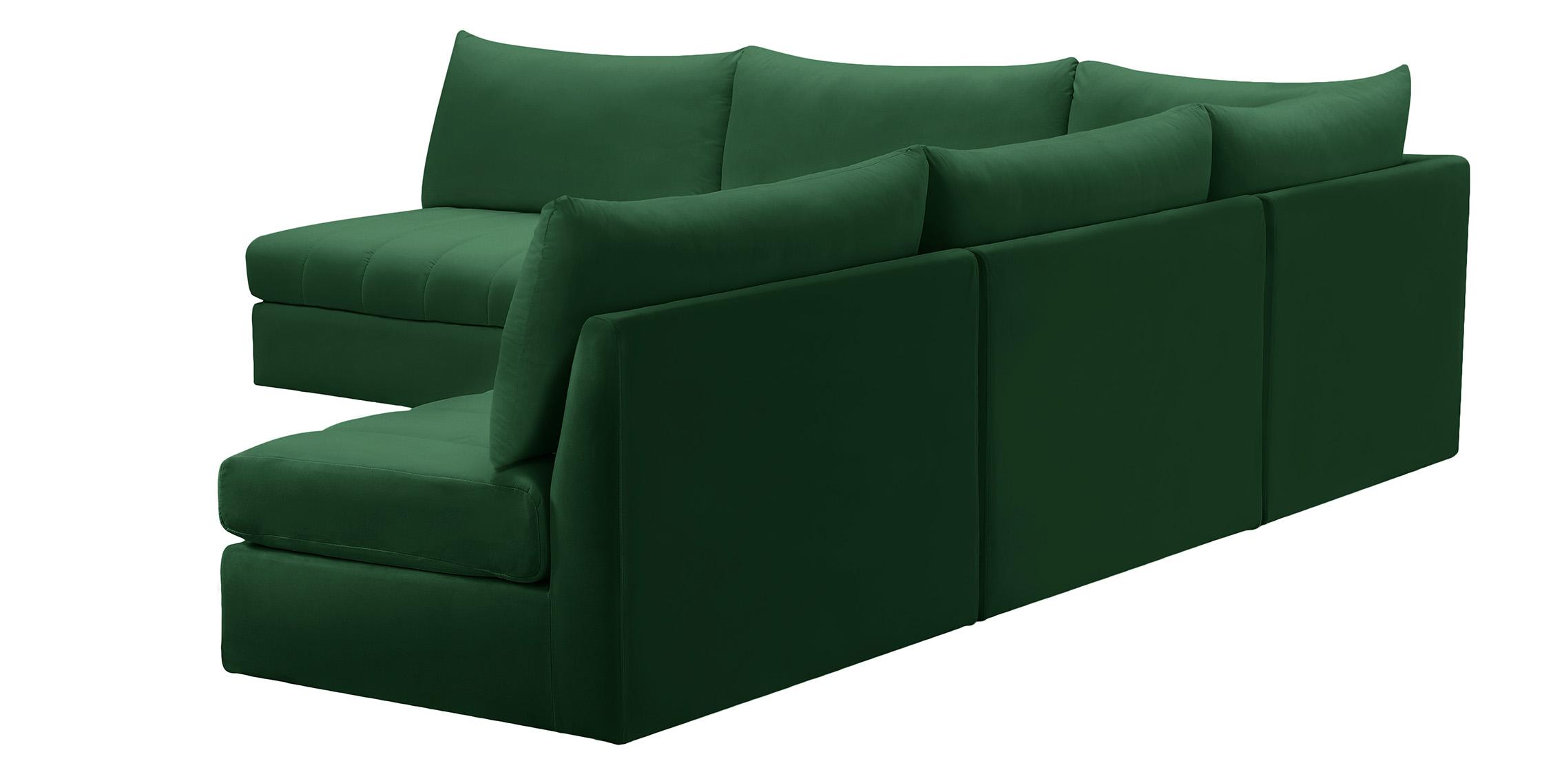 

    
649Green-Sec5B Meridian Furniture Modular Sectional Sofa
