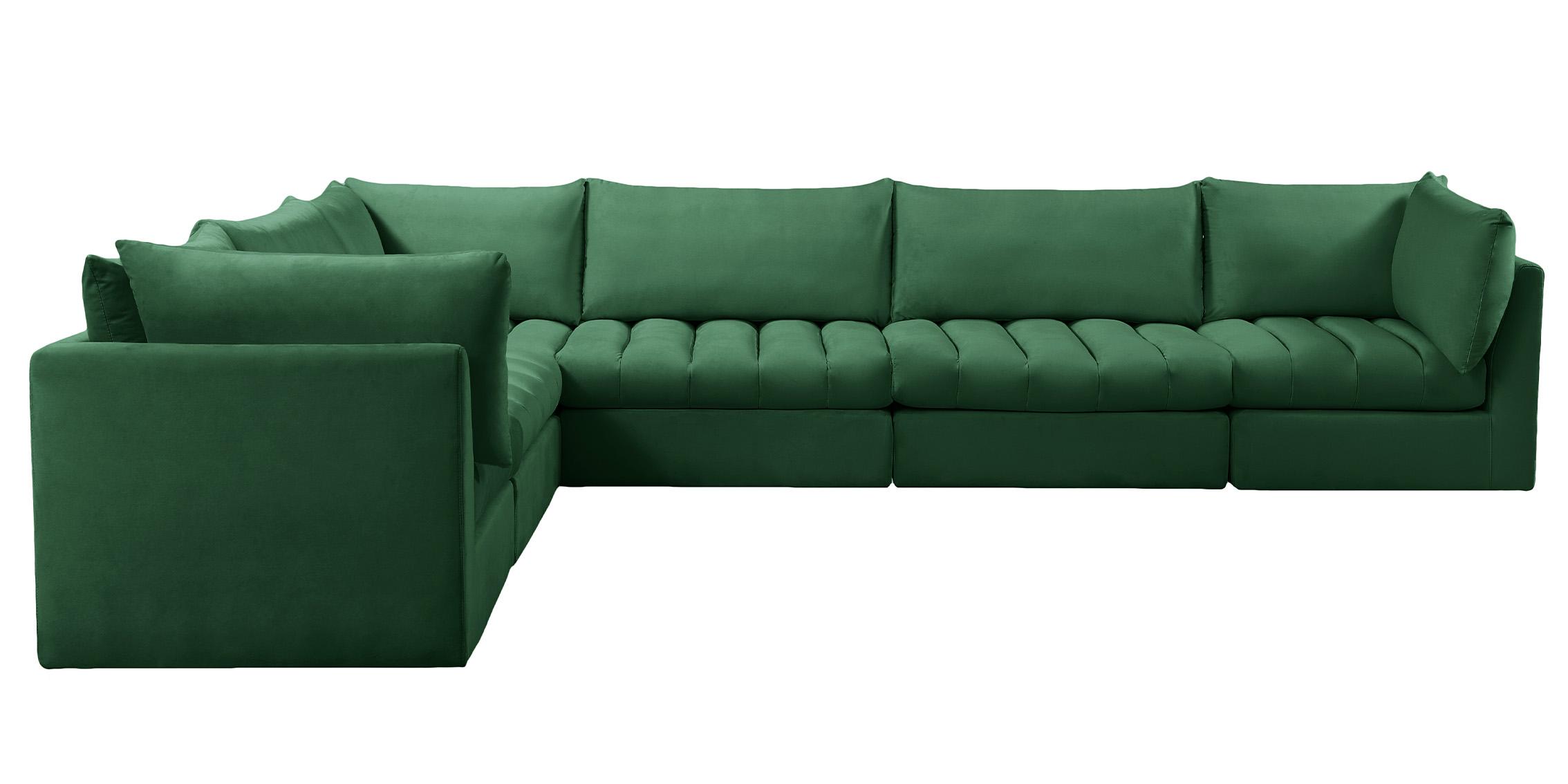 

    
649Green-Sec6A Meridian Furniture Modular Sectional Sofa
