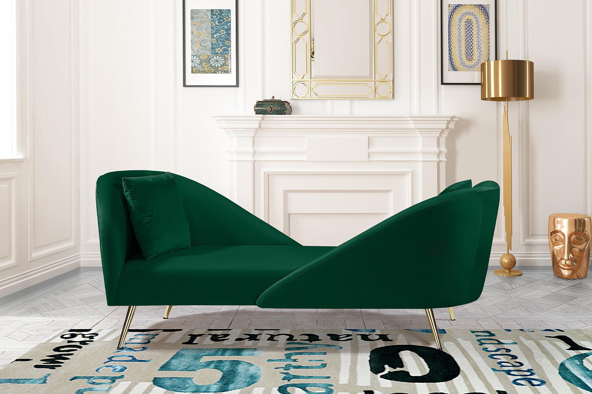 

    
656Green-Chaise Meridian Furniture Chaise

