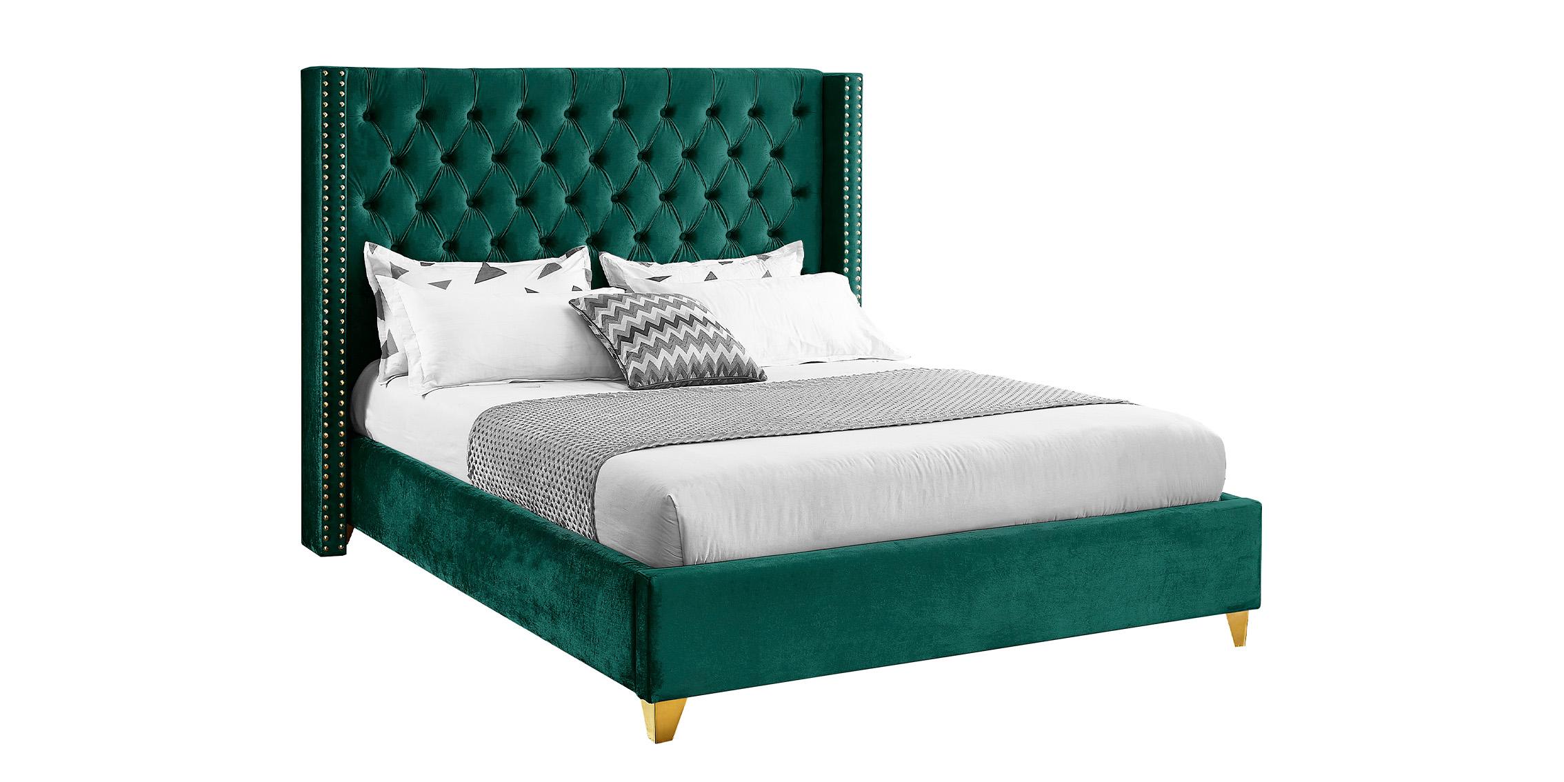 

    
Green Velvet Tufted King Bed BAROLO Green-K Meridian Modern Contemporary
