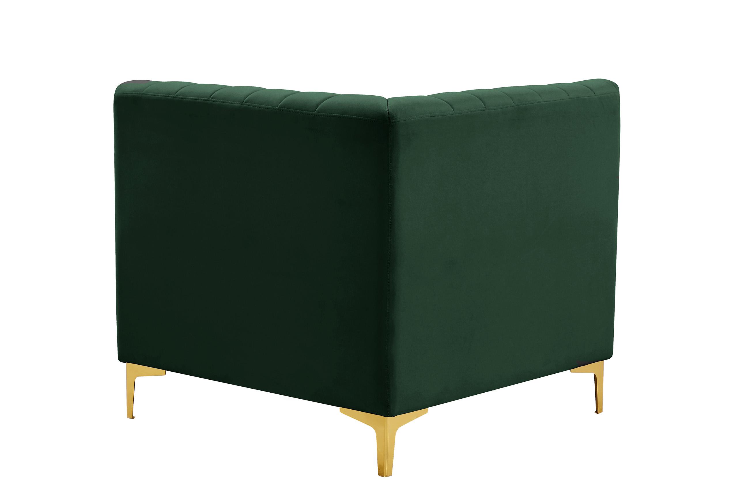 

        
Meridian Furniture ALINA 604Green-Corner Corner chair Green Velvet 94308256849
