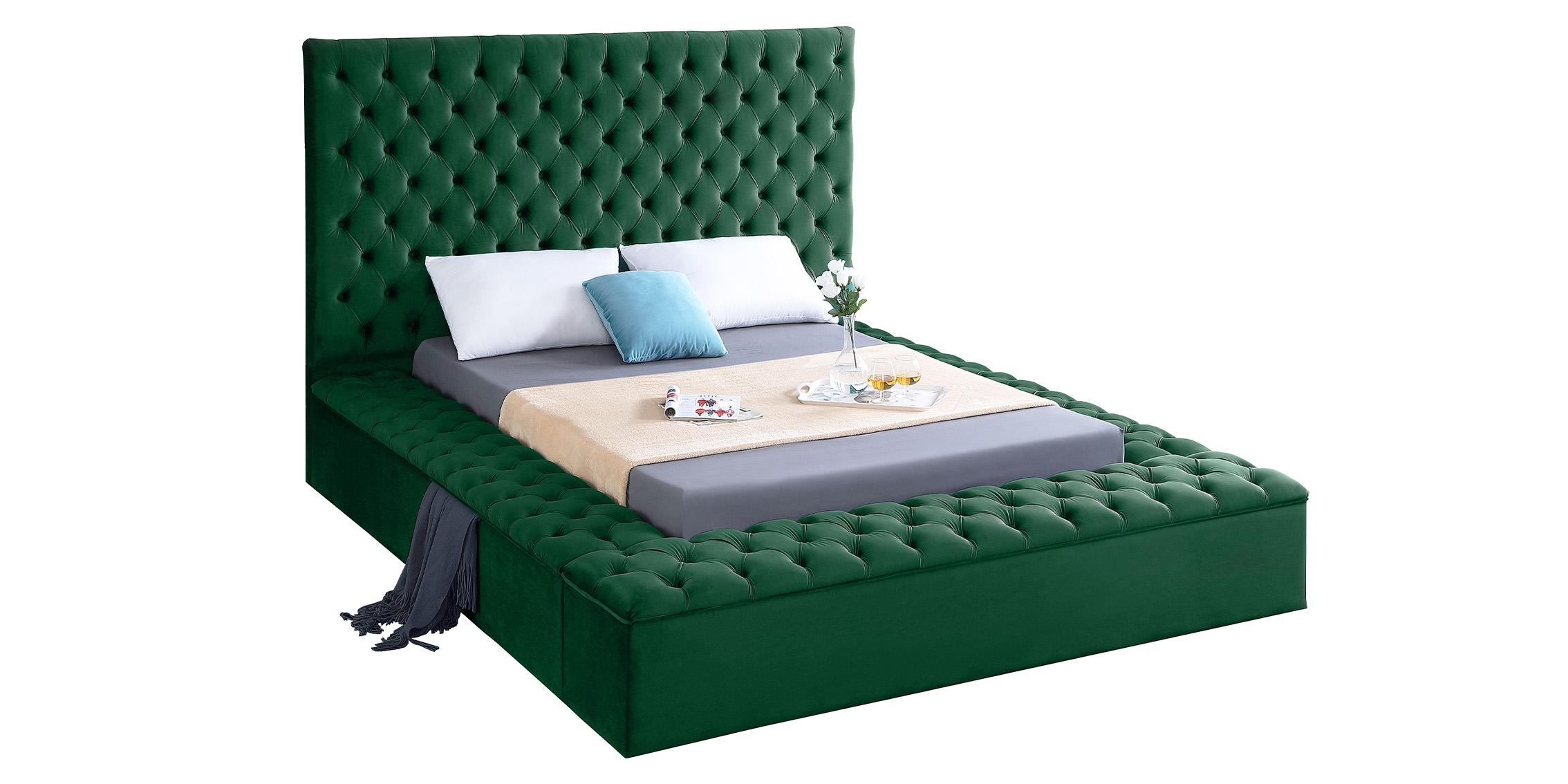 

    
Green Velvet Tufted Storage Full Bed BLISS Meridian Contemporary Modern
